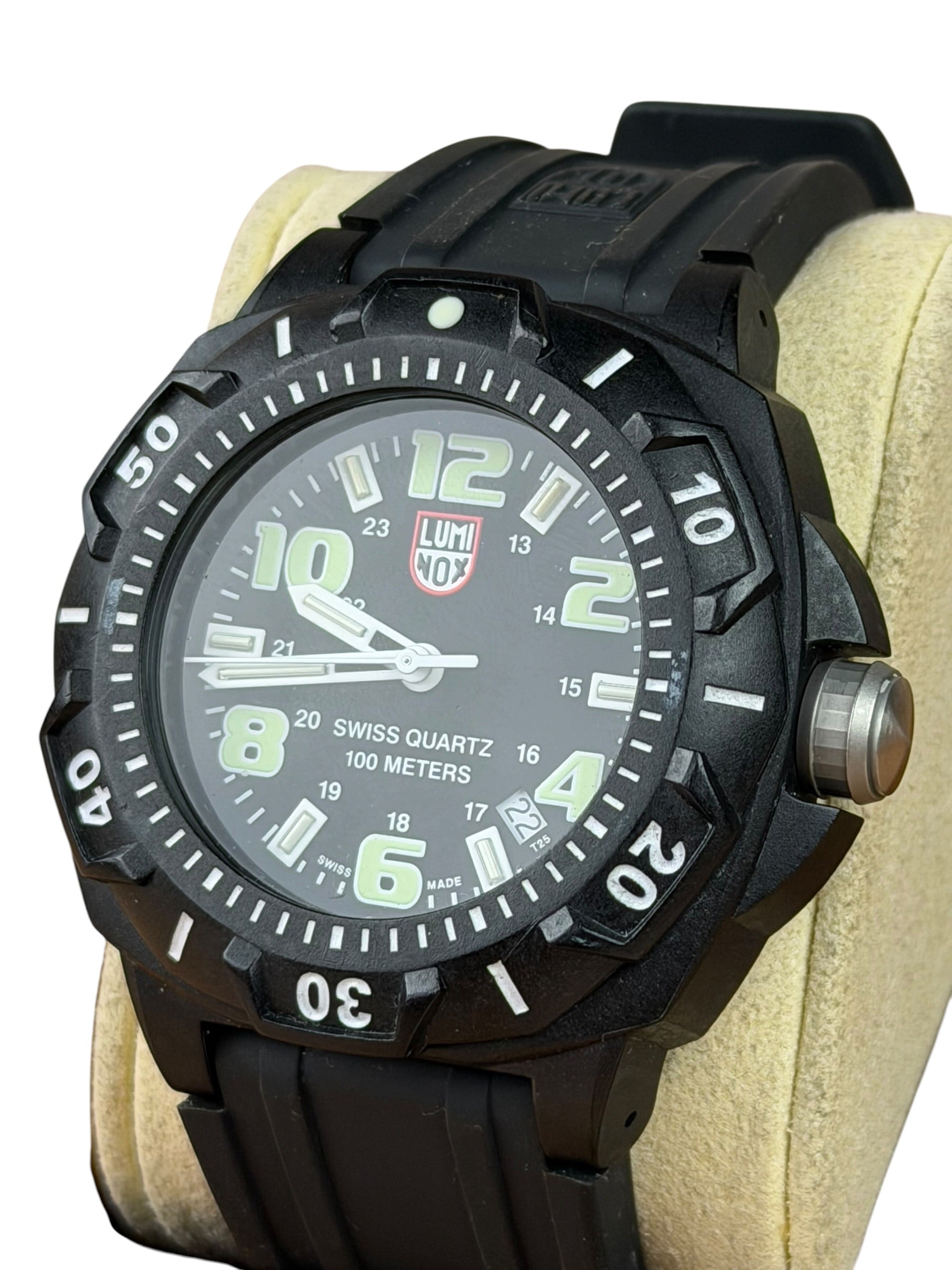 Luminox Sentry 0200 Carbon Black 43mm