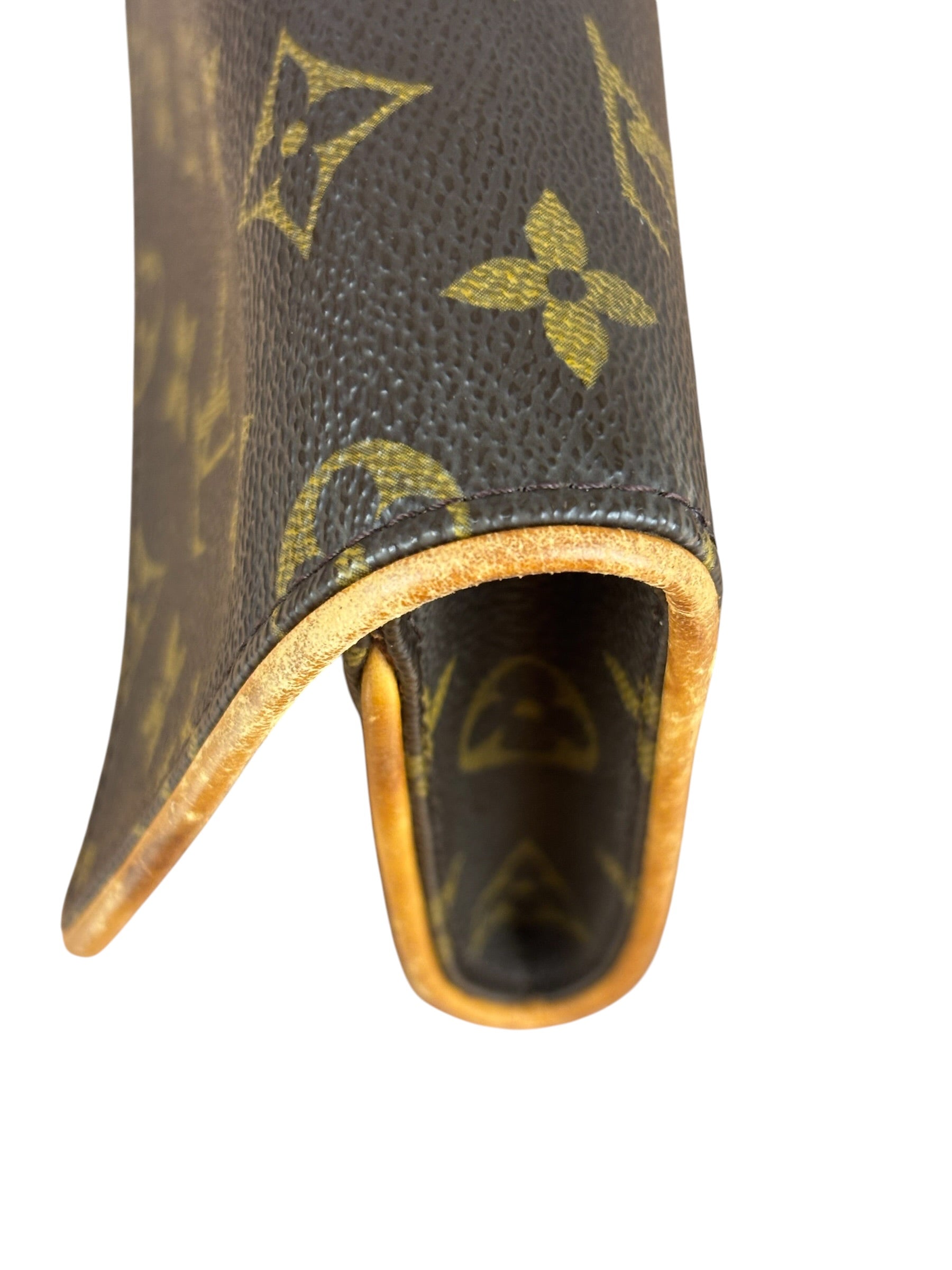 Louis Vuitton Monogram Pochette Twin GM