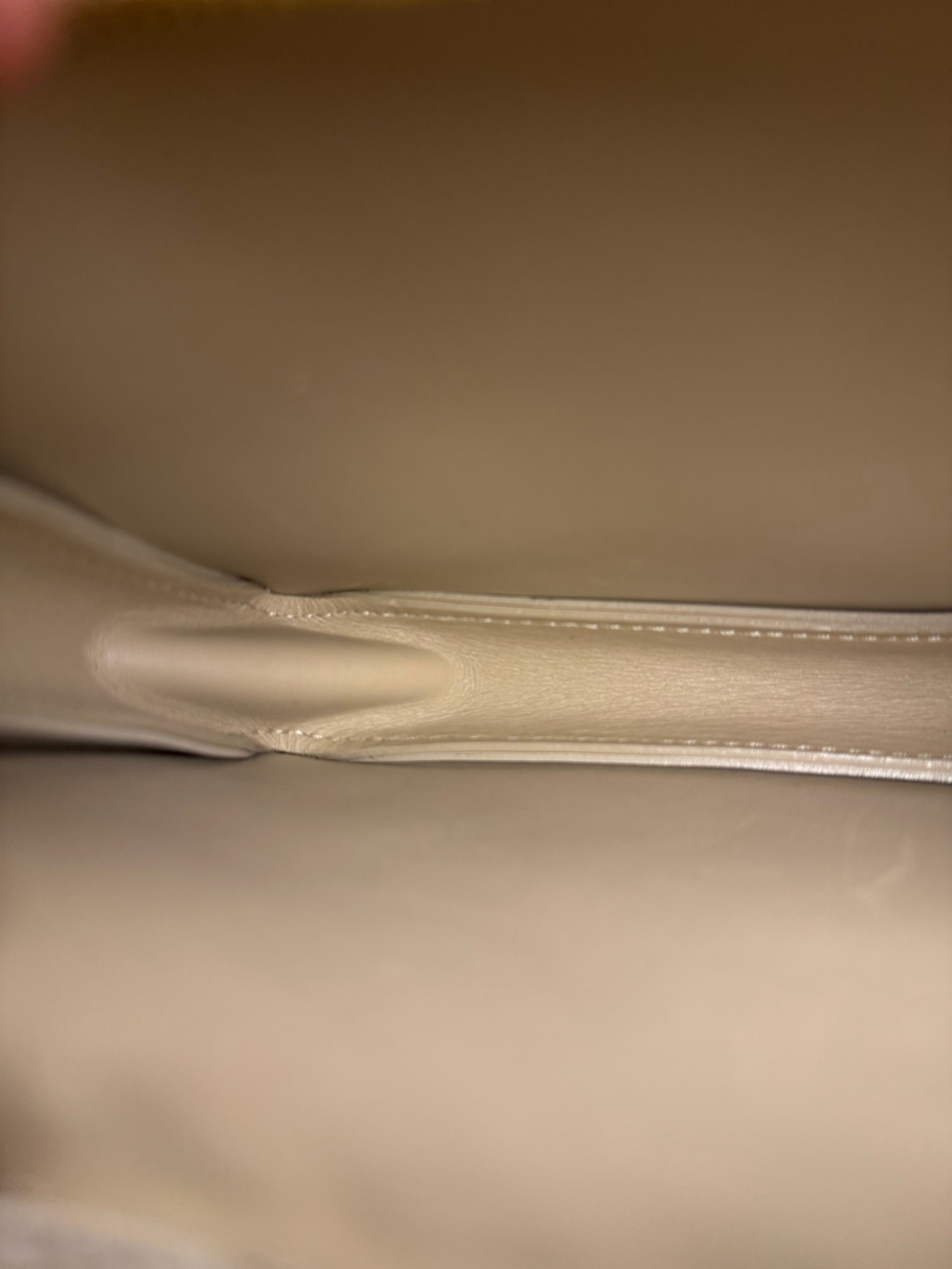 Louis Vuitton Monogram Vernis Pochette Yellow