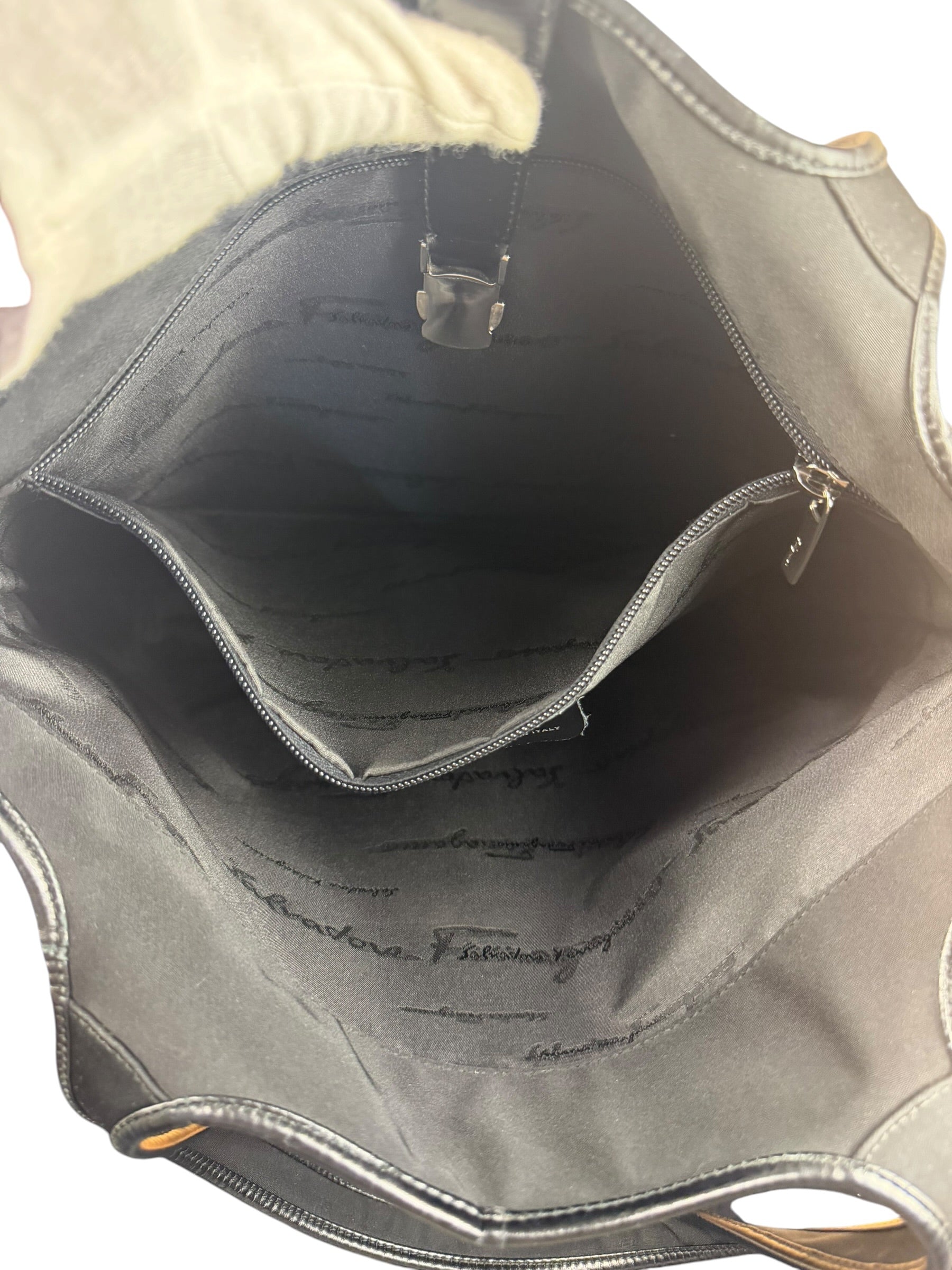 Ferragamo Vintage Black Leather Lined Shoulder Tote