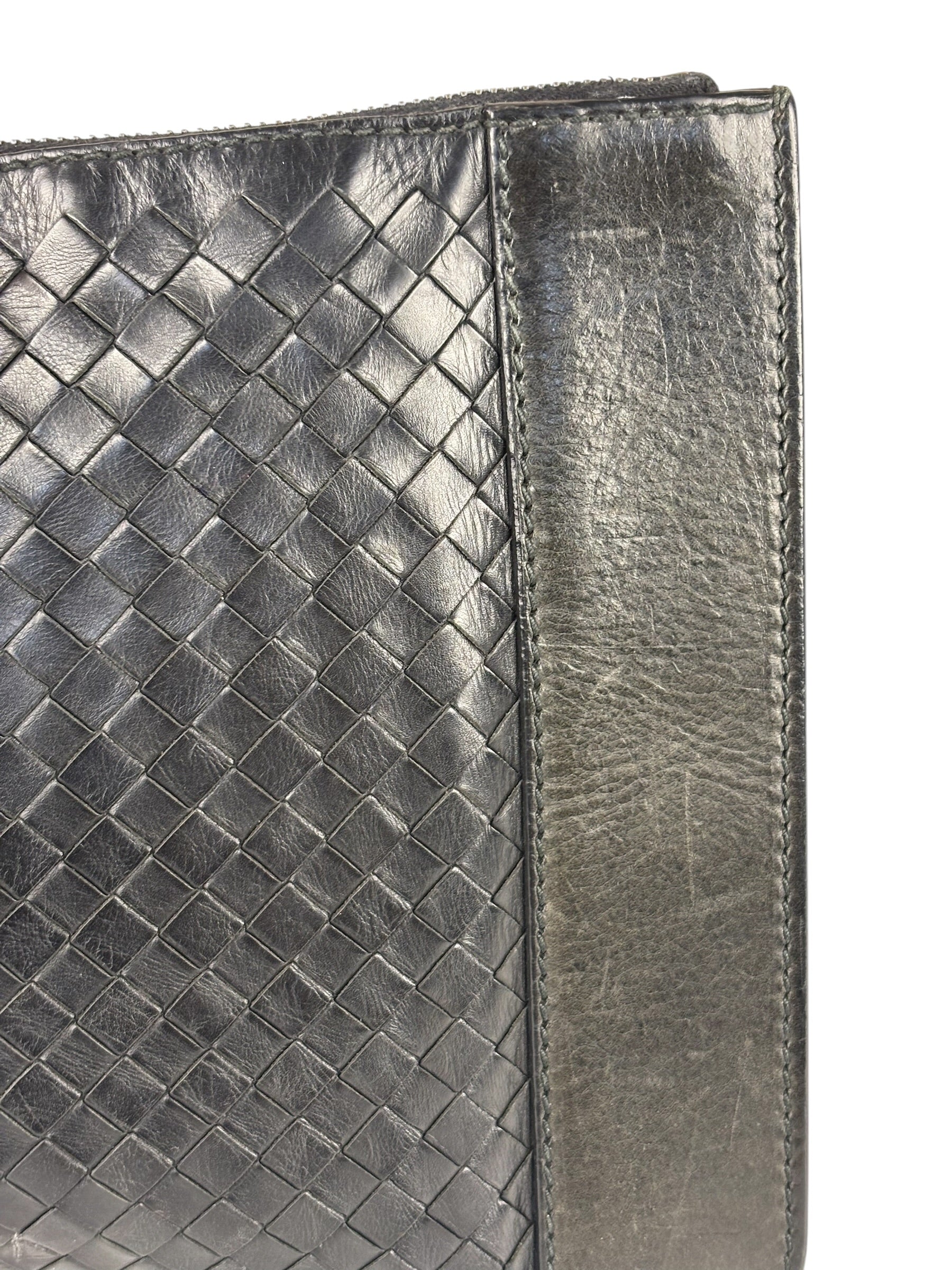 Bottega Veneta Black Intrecciato Zip Pouch
