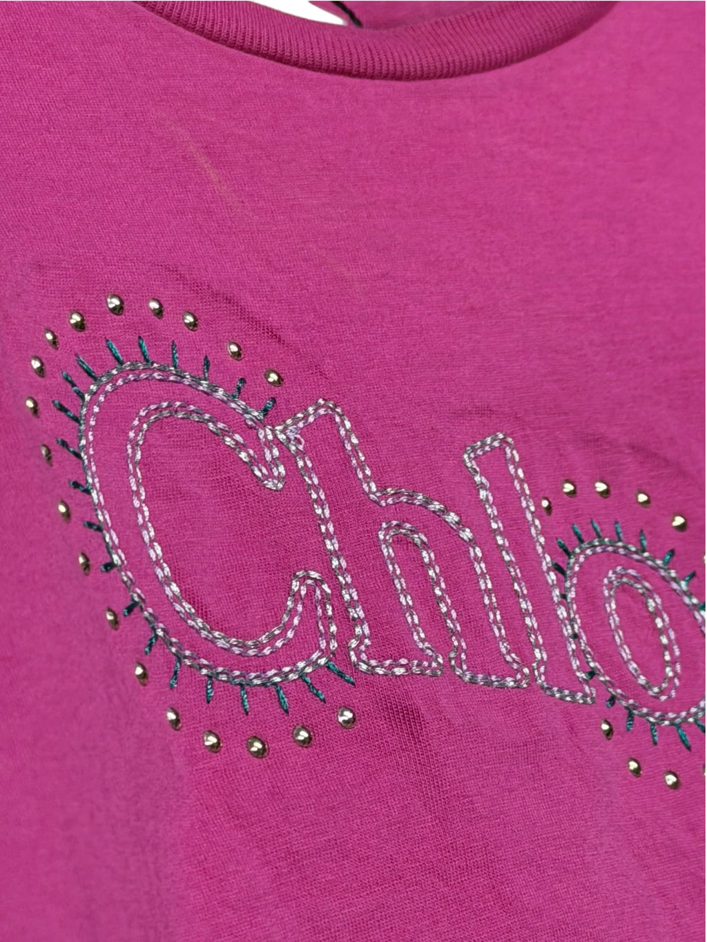 Chloe Kids Stud Logo Half Sleeve Cropped Baby Tee