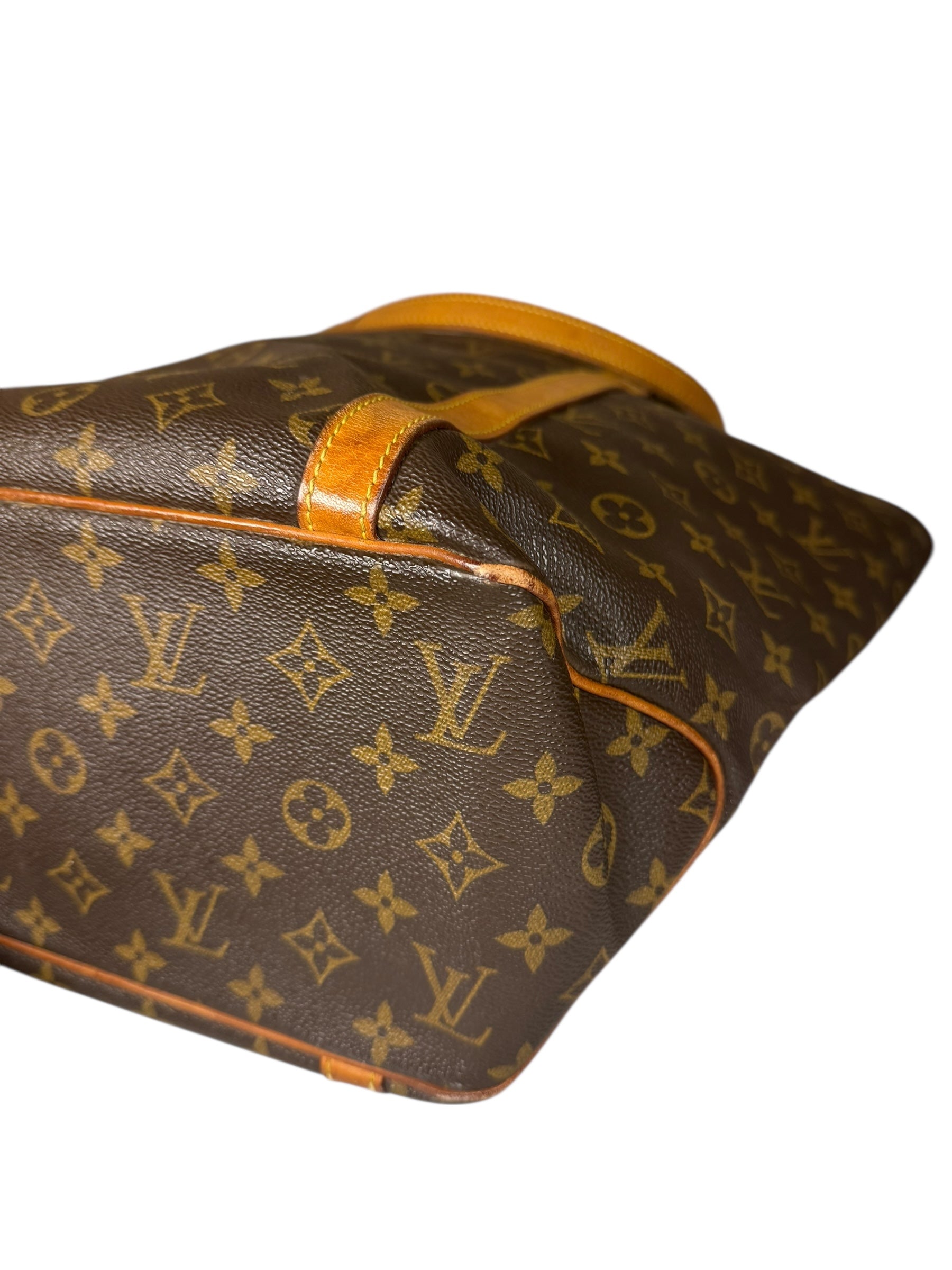 Louis Vuitton Monogram Sac Shopper Tote GM