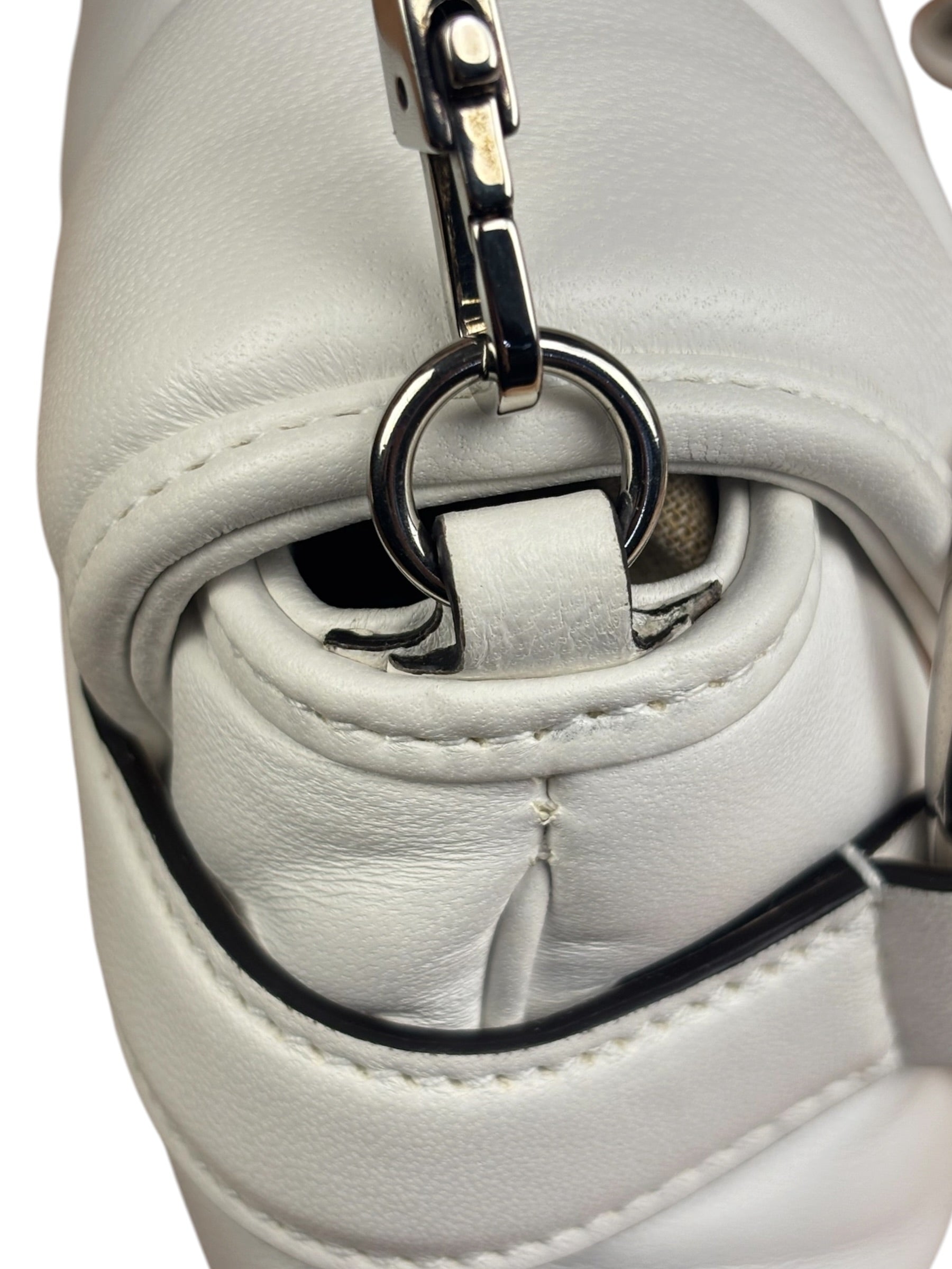 Gucci White Quilted Metelasse Leather Horsebit Chain Shoulder Bag