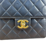 Chanel Chic Pearl Flap Shoulder/Crossbody Bag