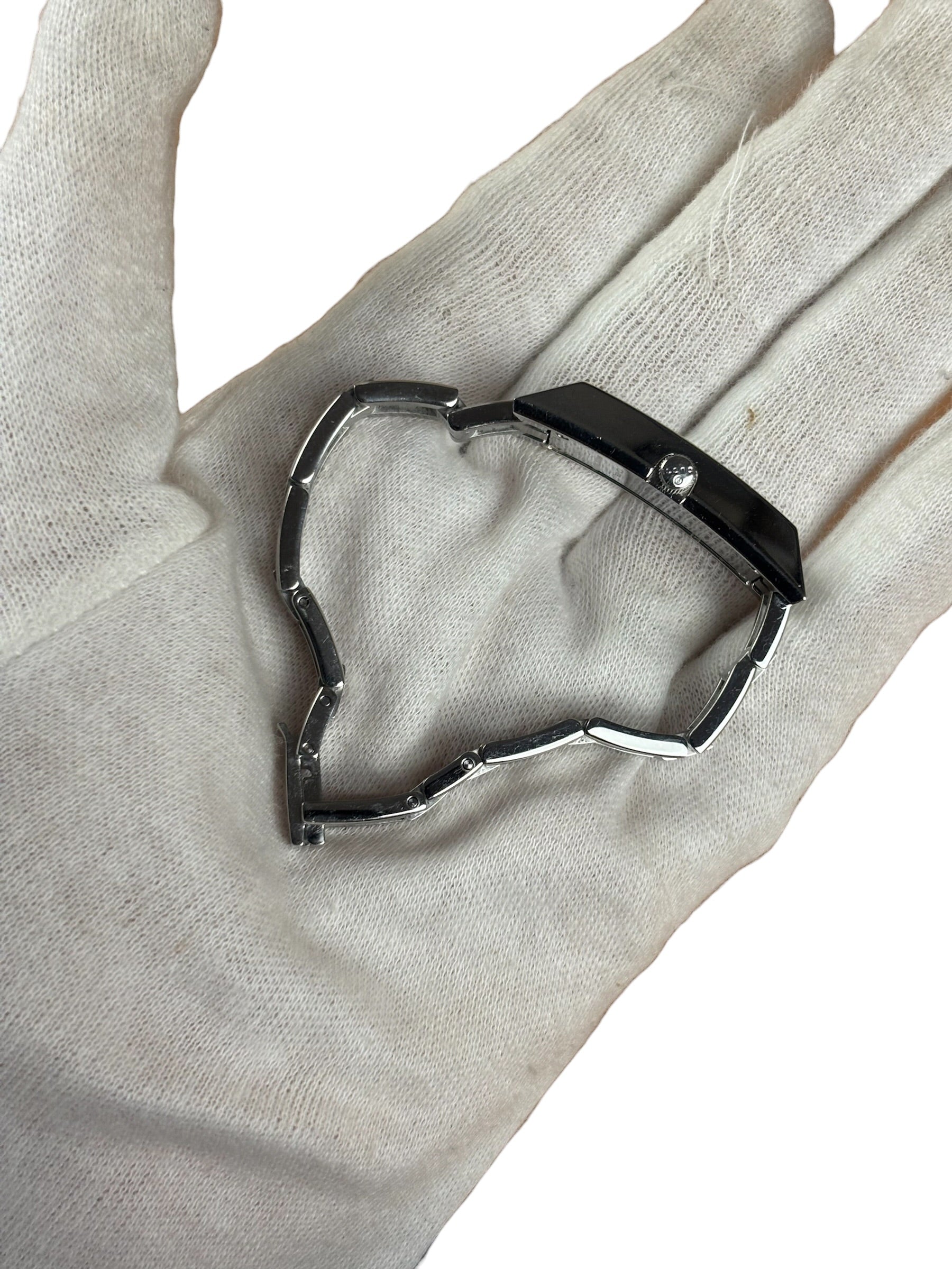 Gucci 110 Rectangular Dial Link Bracelet