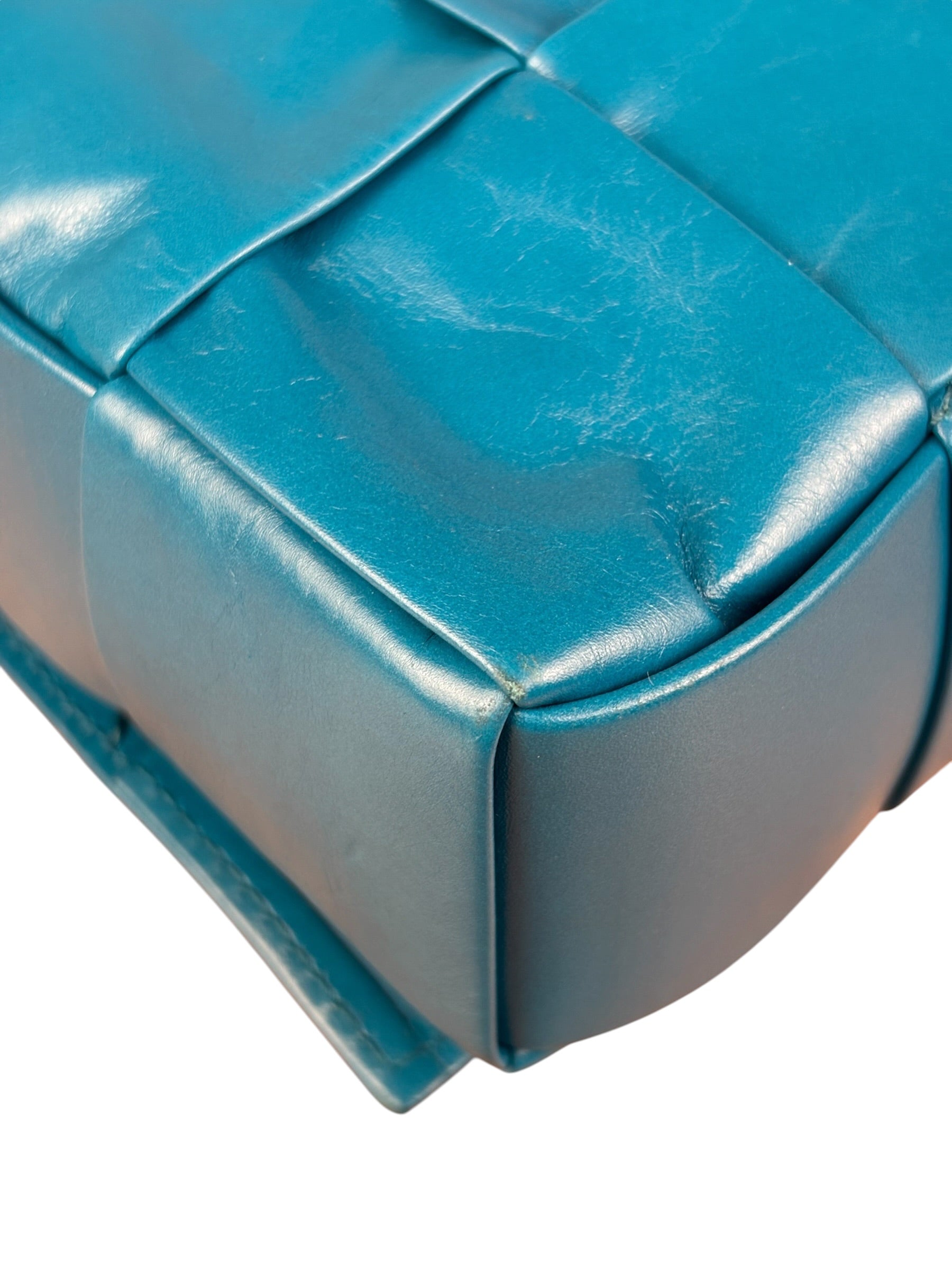 Bottega Veneta Cyan Leather Cassete Bag