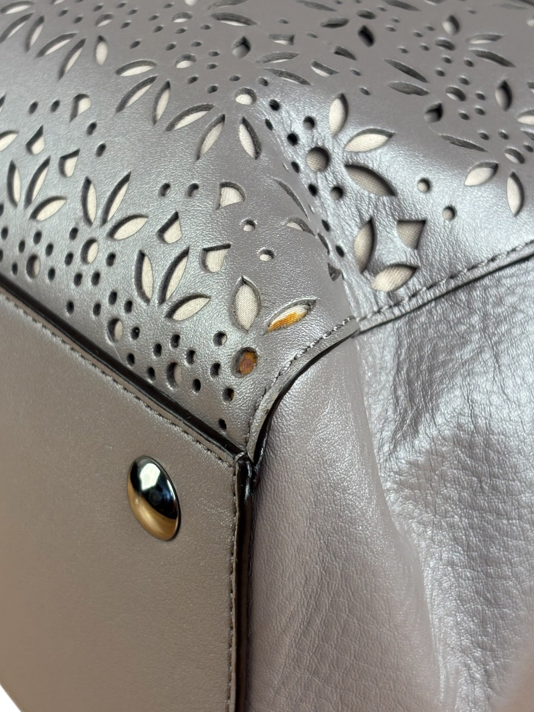 Coach Putty Grey Leather Taylor Eyelet Caryall Shoulder Bag