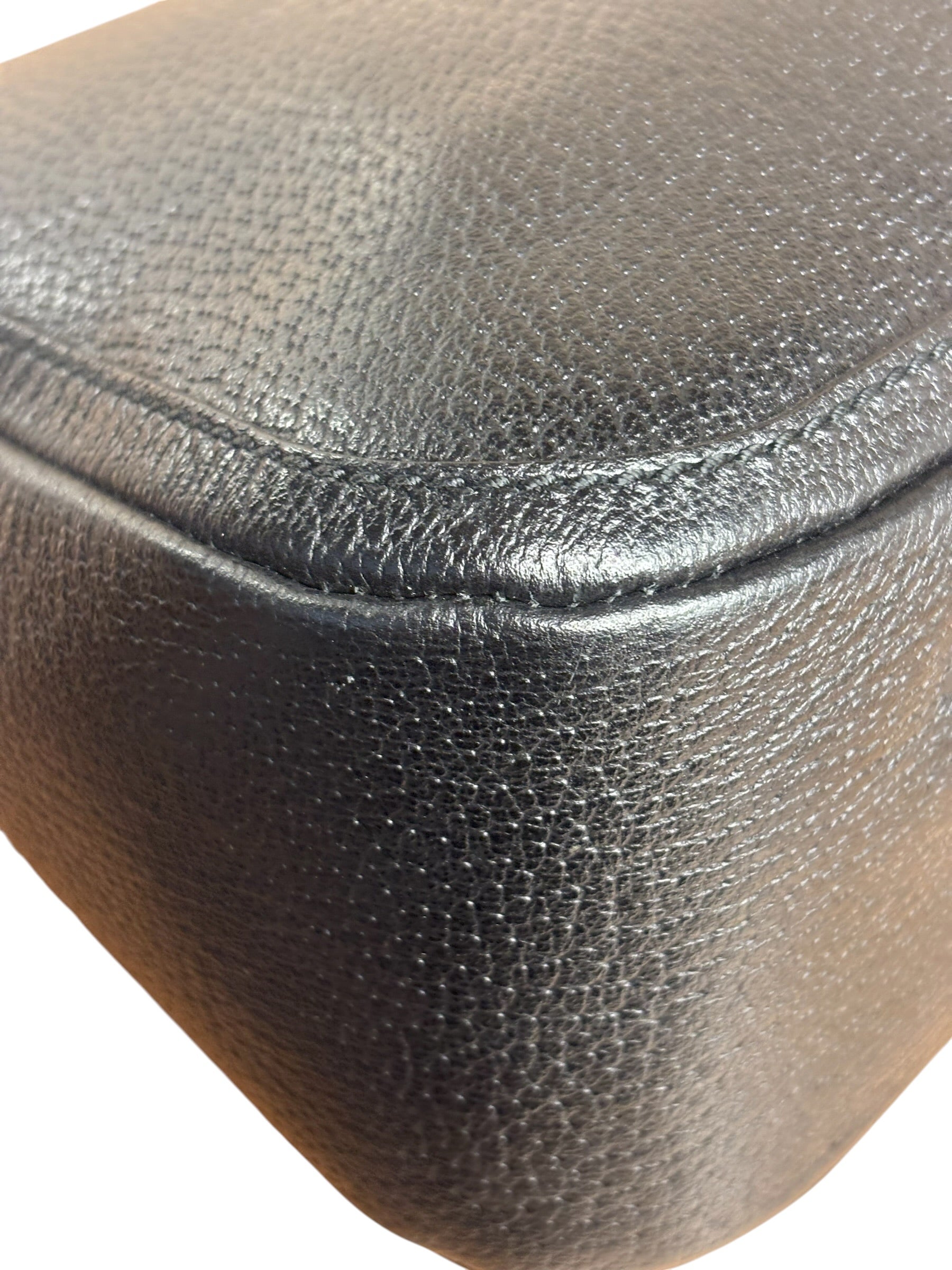 Gucci Black Pebbled Leather Shoulder Bag