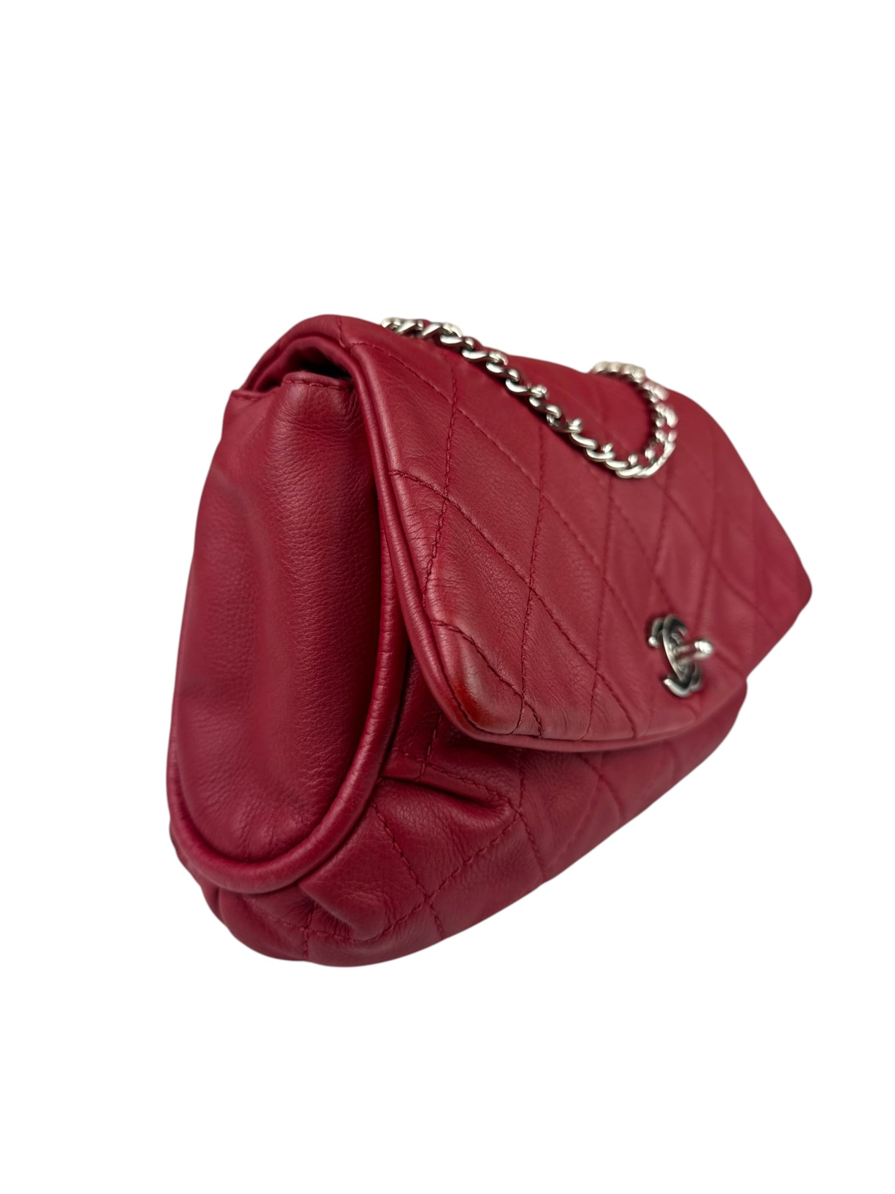 Chanel Red Quilted Leather CC Curvy Flap Bag 2015