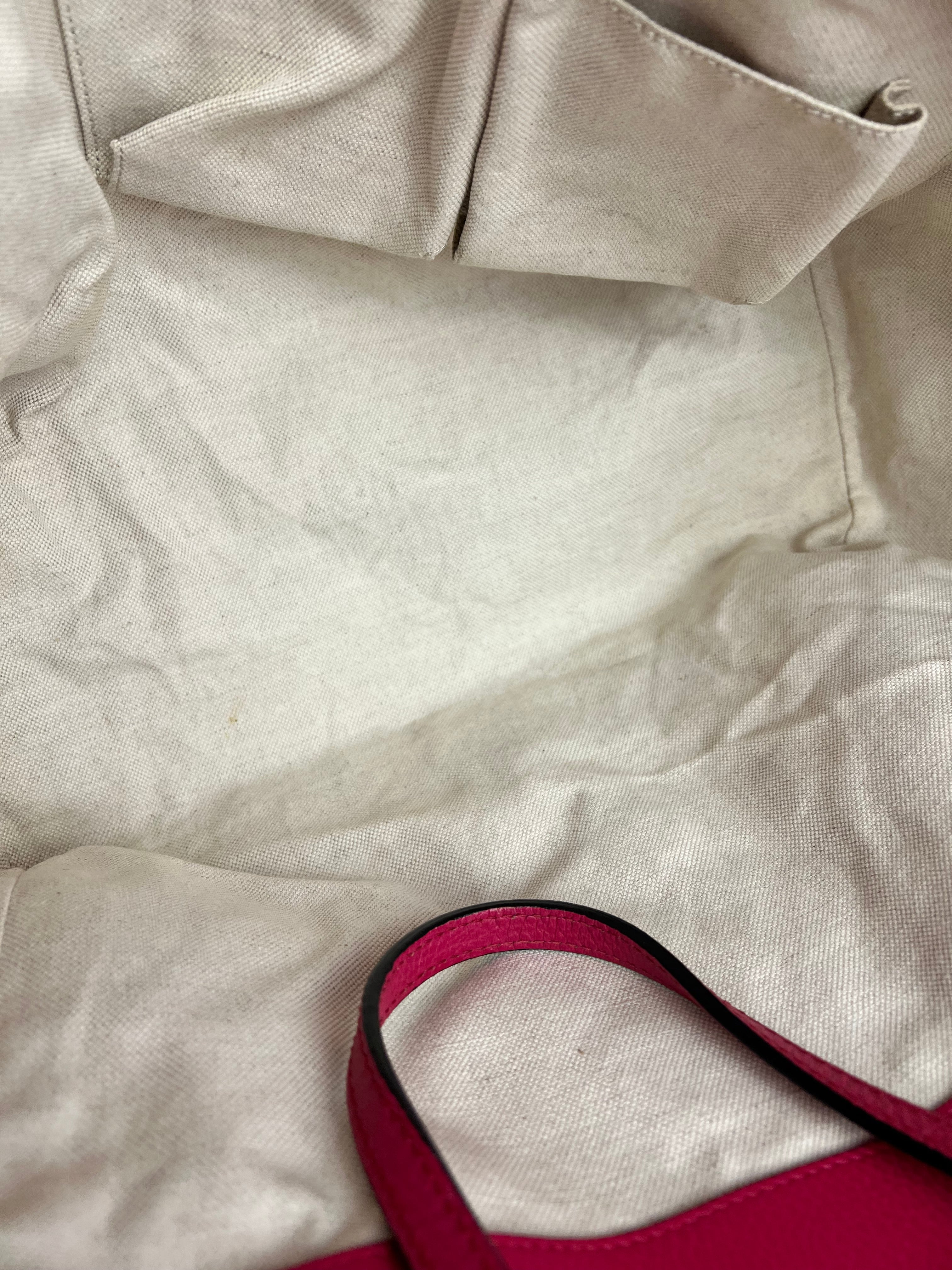 Gucci Hot Pink Pebbled Leather Swing Tote