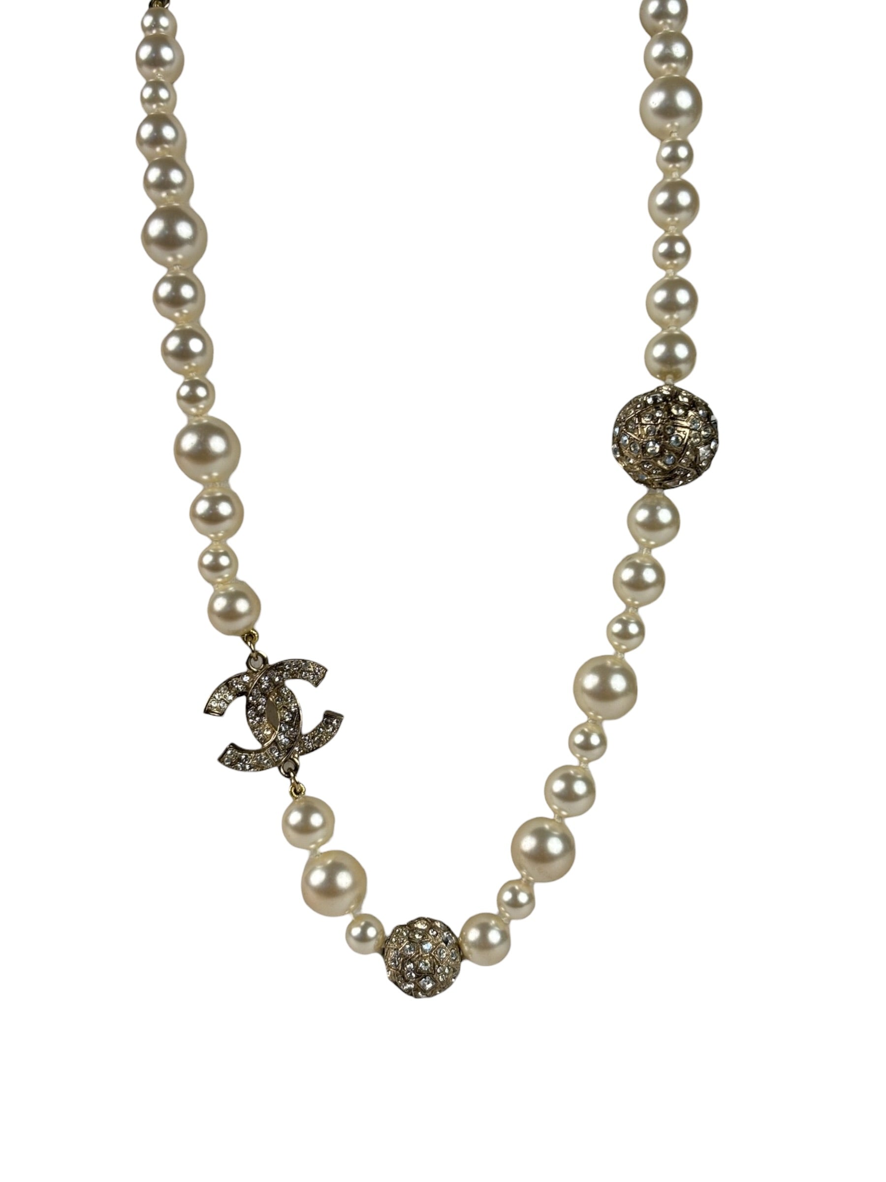 Chanel Faux Pearl/Charms Necklace