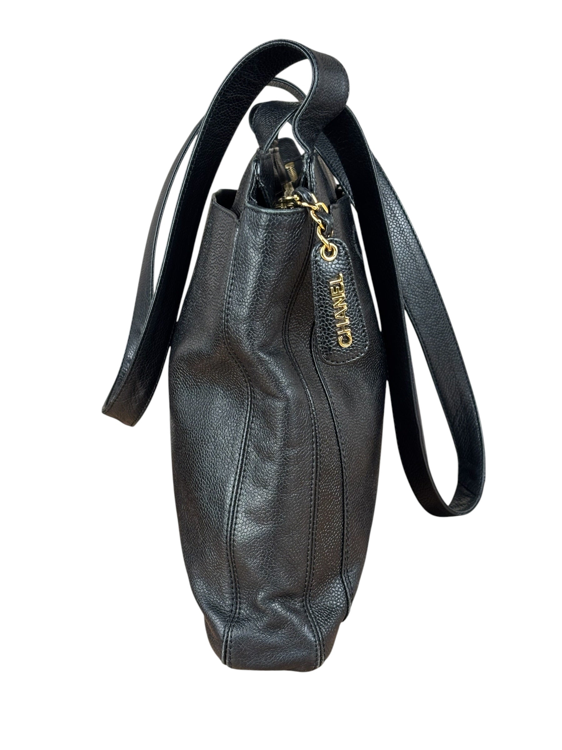 Chanel Vintage Black Leather Zip Shoulder Bag - 1998