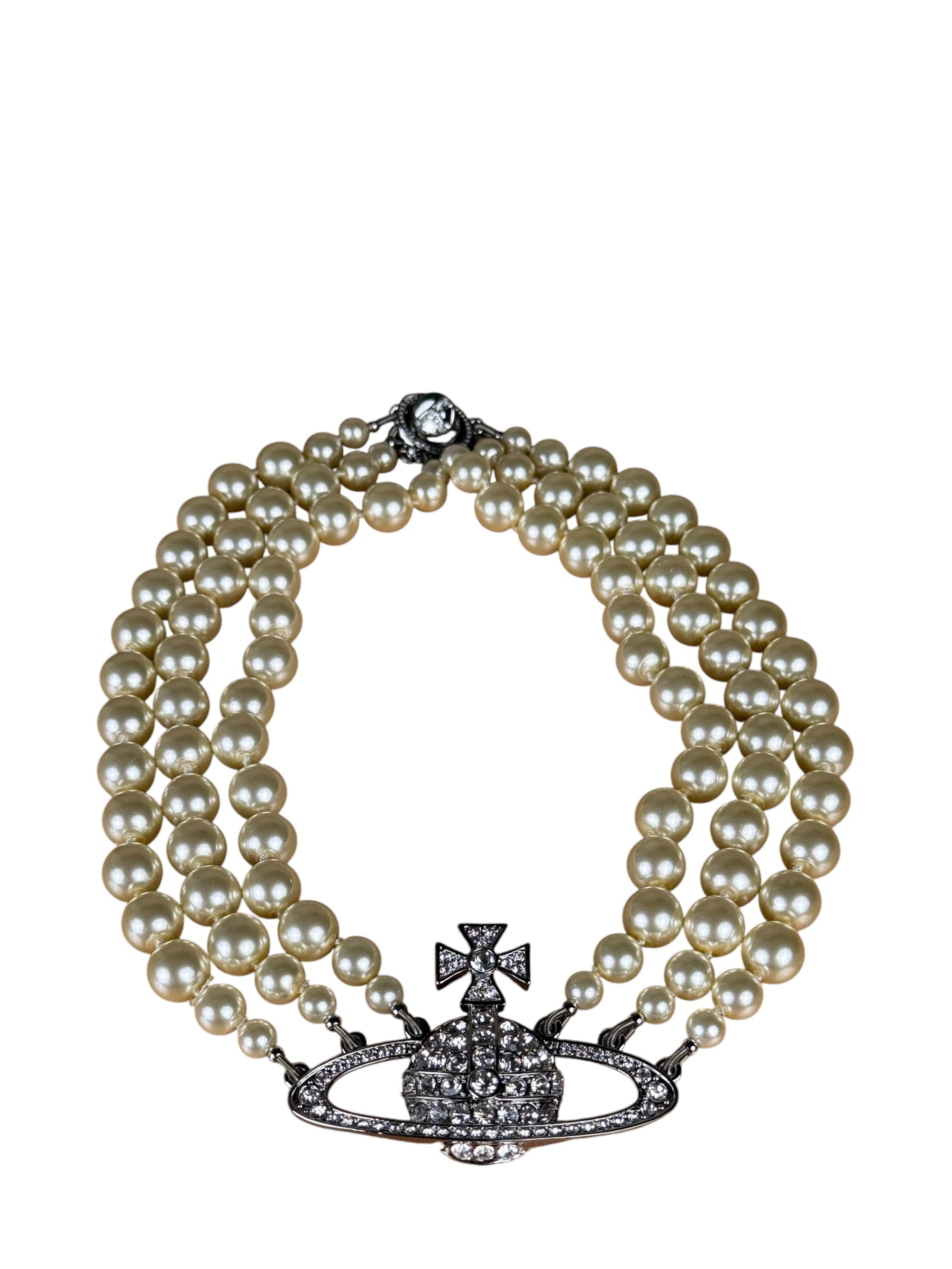 Vivienne Westwood Pearl Choker