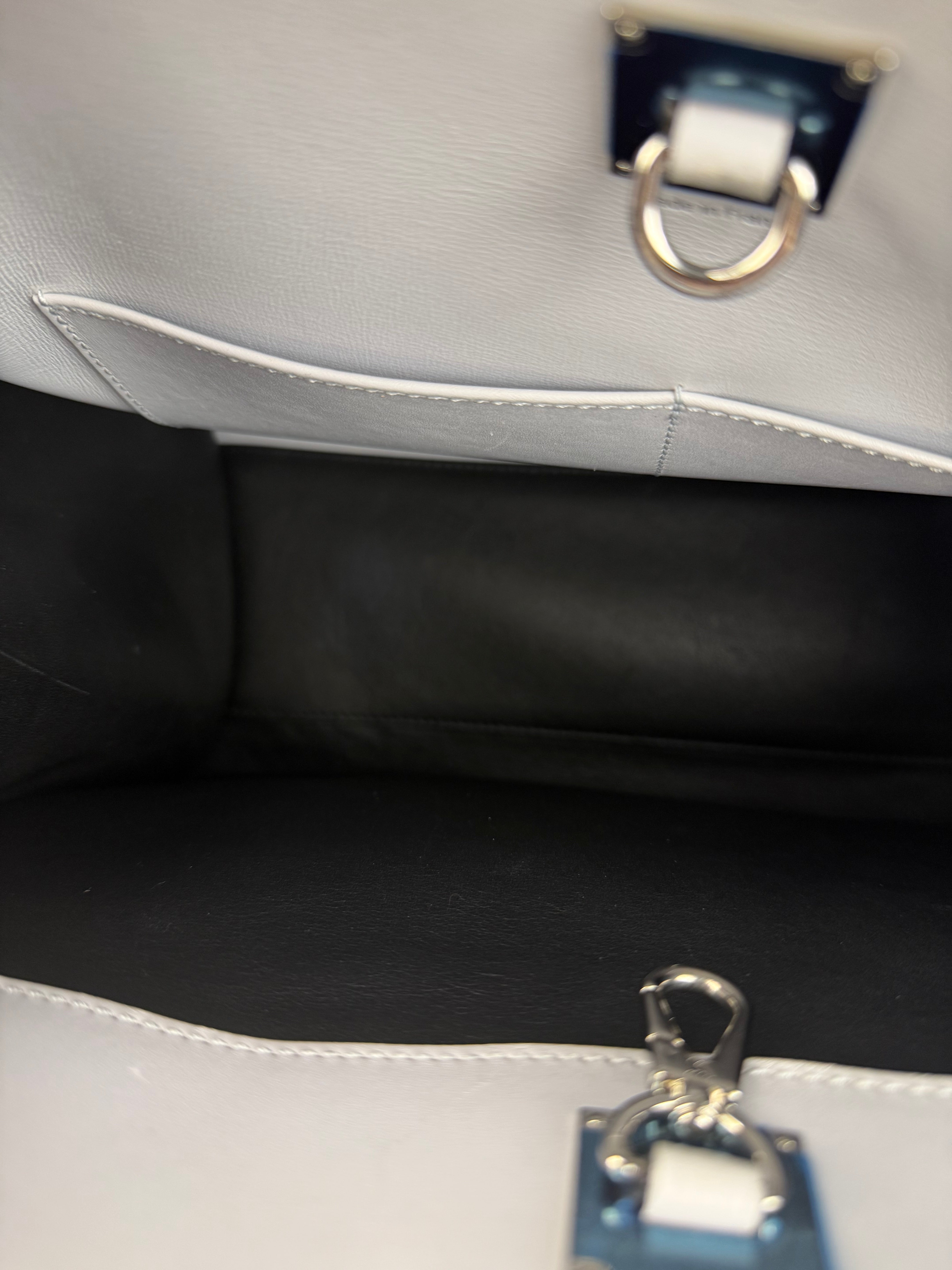 Louis Vuitton City Steamer MM Handbag