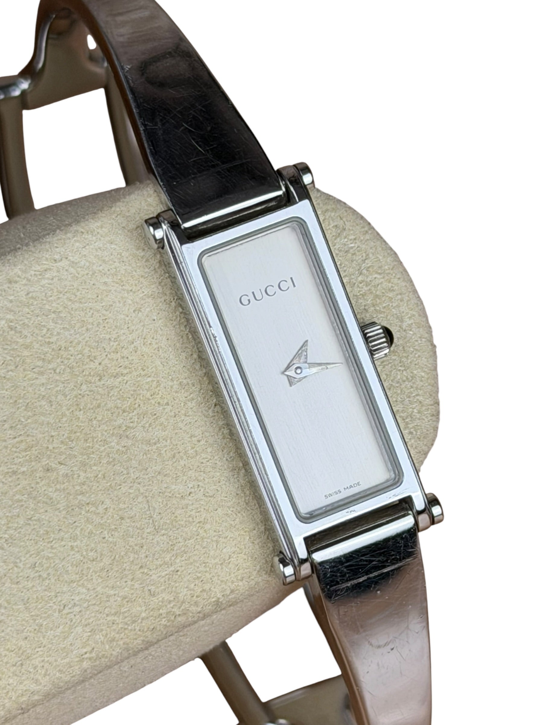 Gucci 1500L White Dial