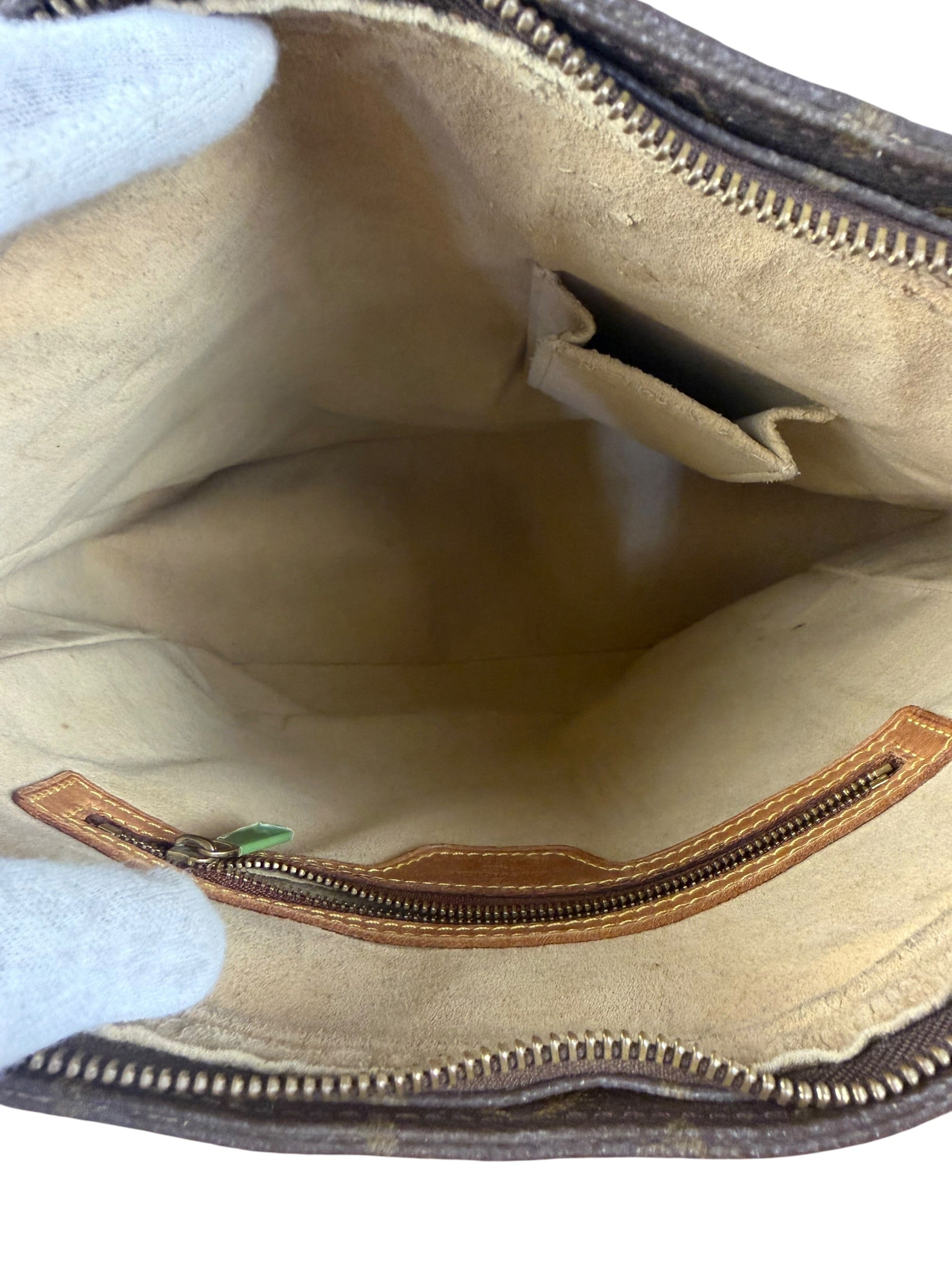 Louis Vuitton Monogram Looping Shoulder Bag GM