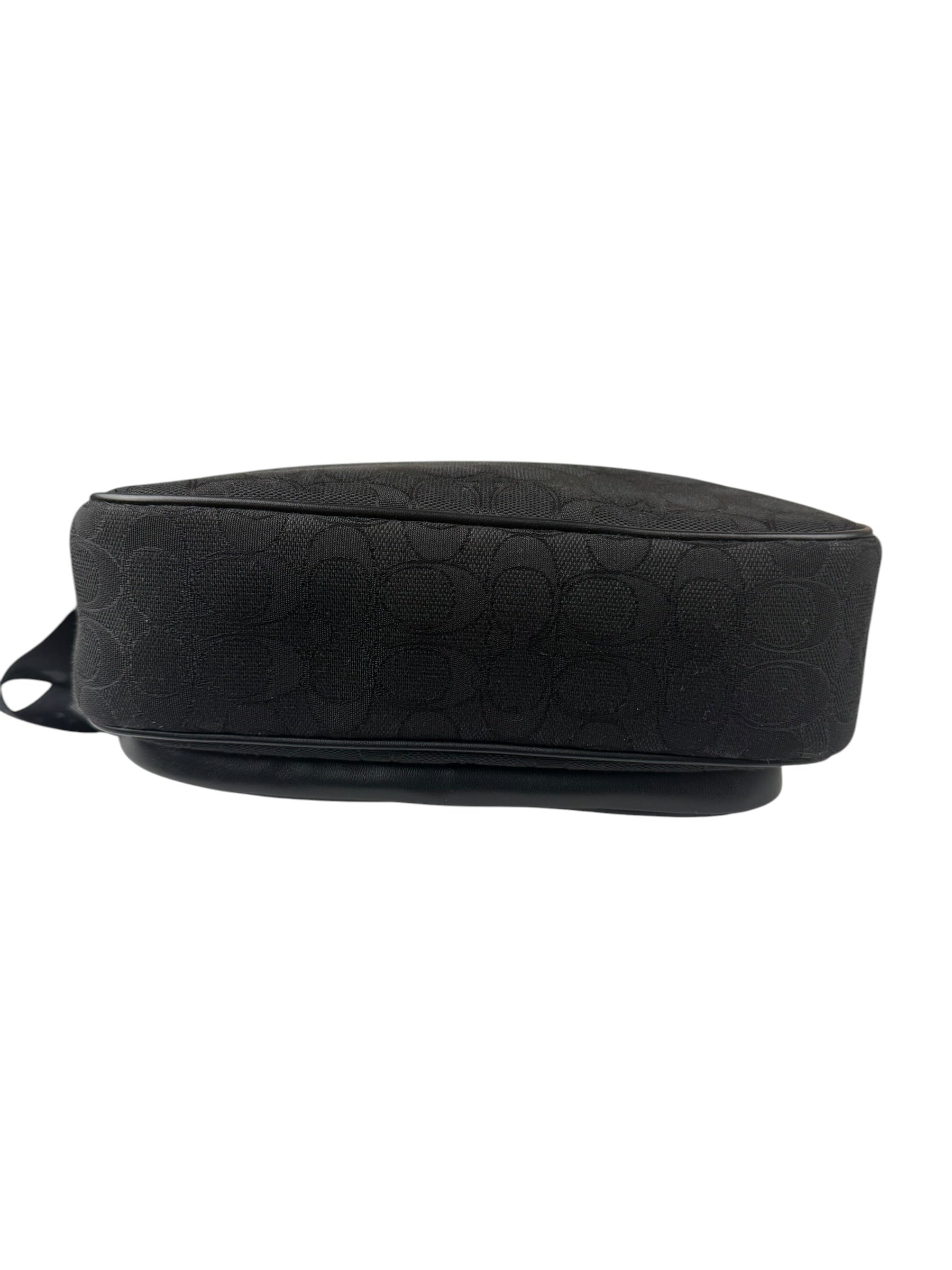 Coach Black Leather Pace Messenger Crossbody Bag