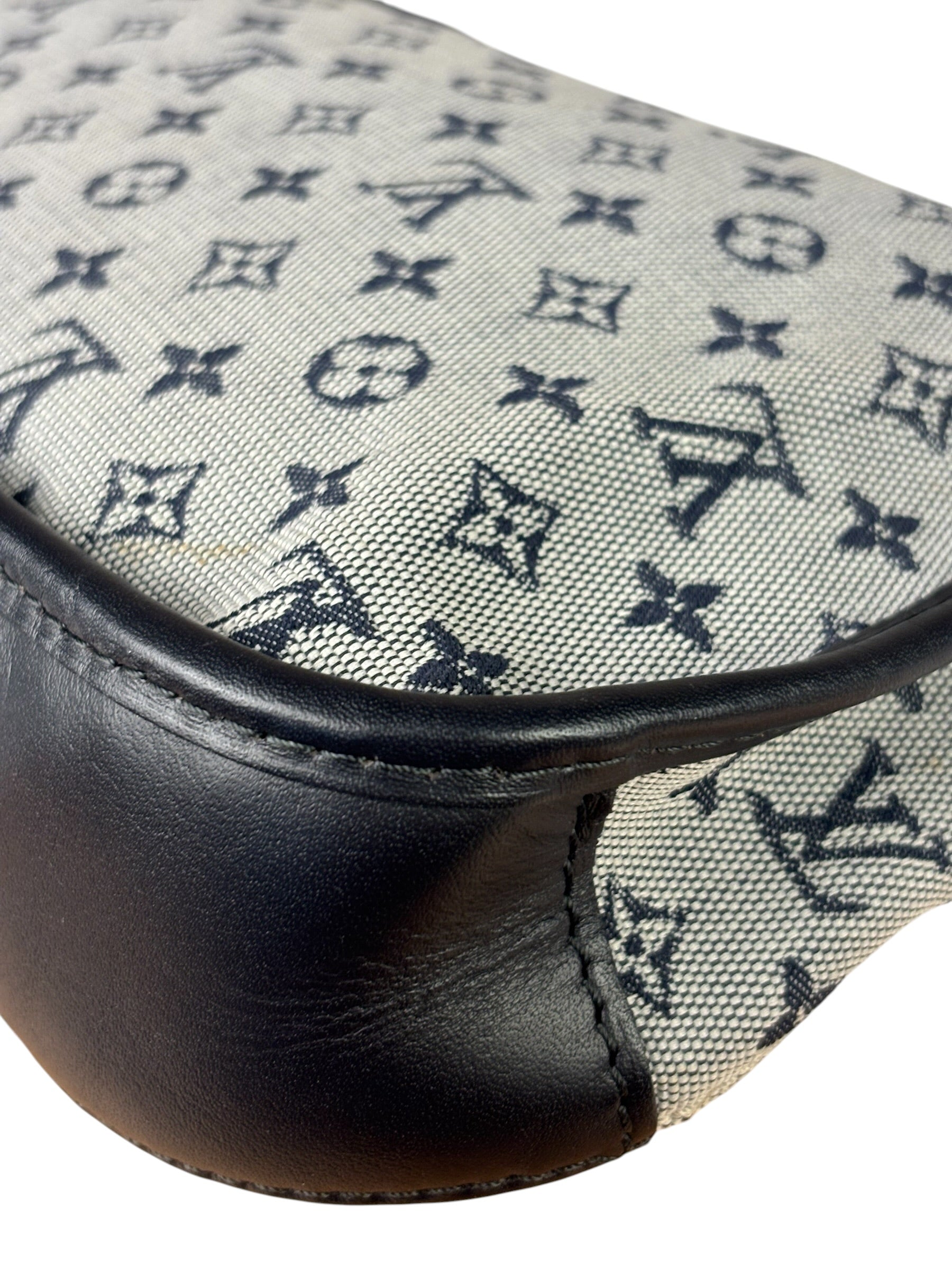 Louis Vuitton Grey/Black Monogram Marjorie Pochette