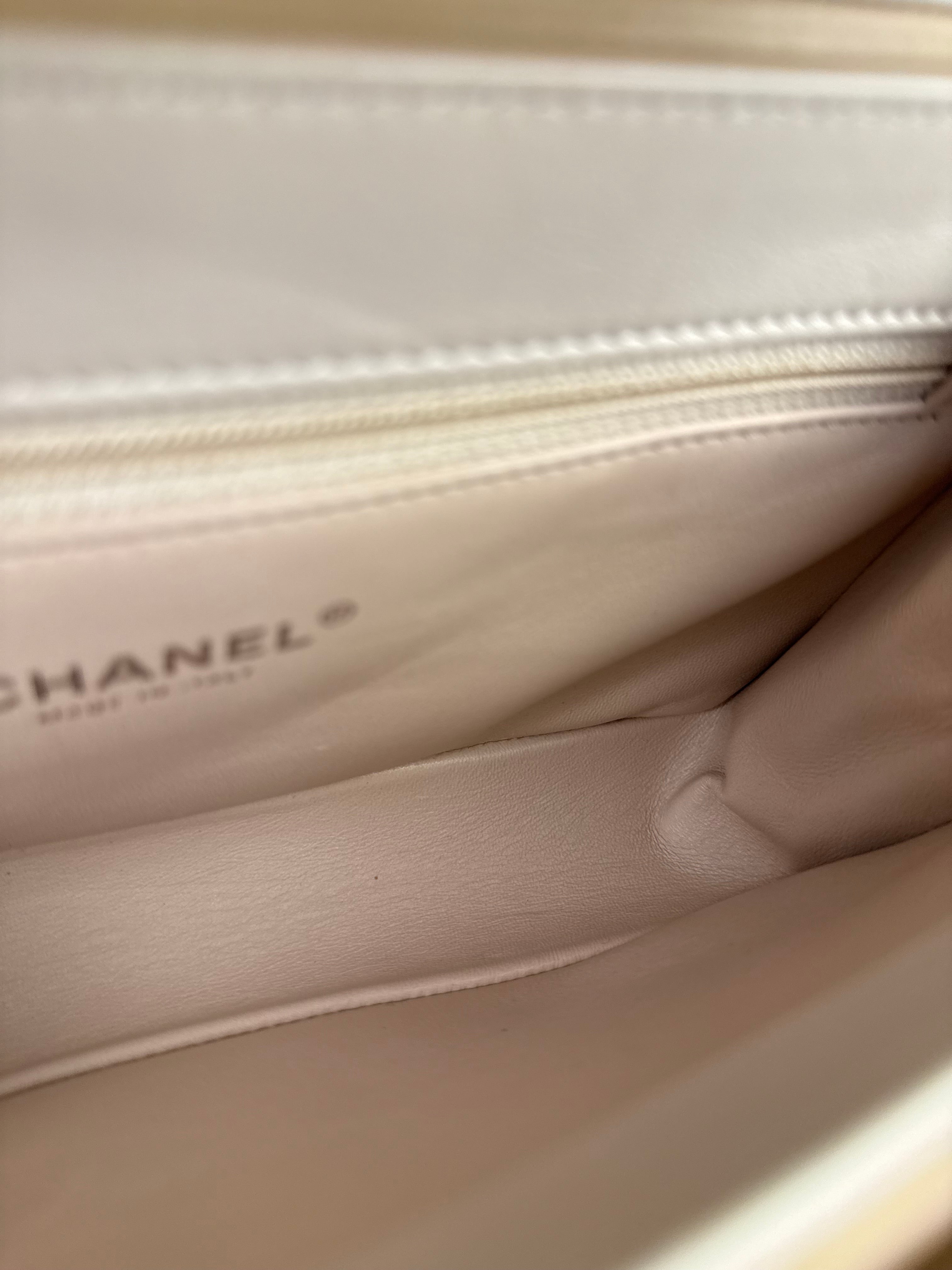 Chanel Cream Quilted Leather Flap Bag 2018