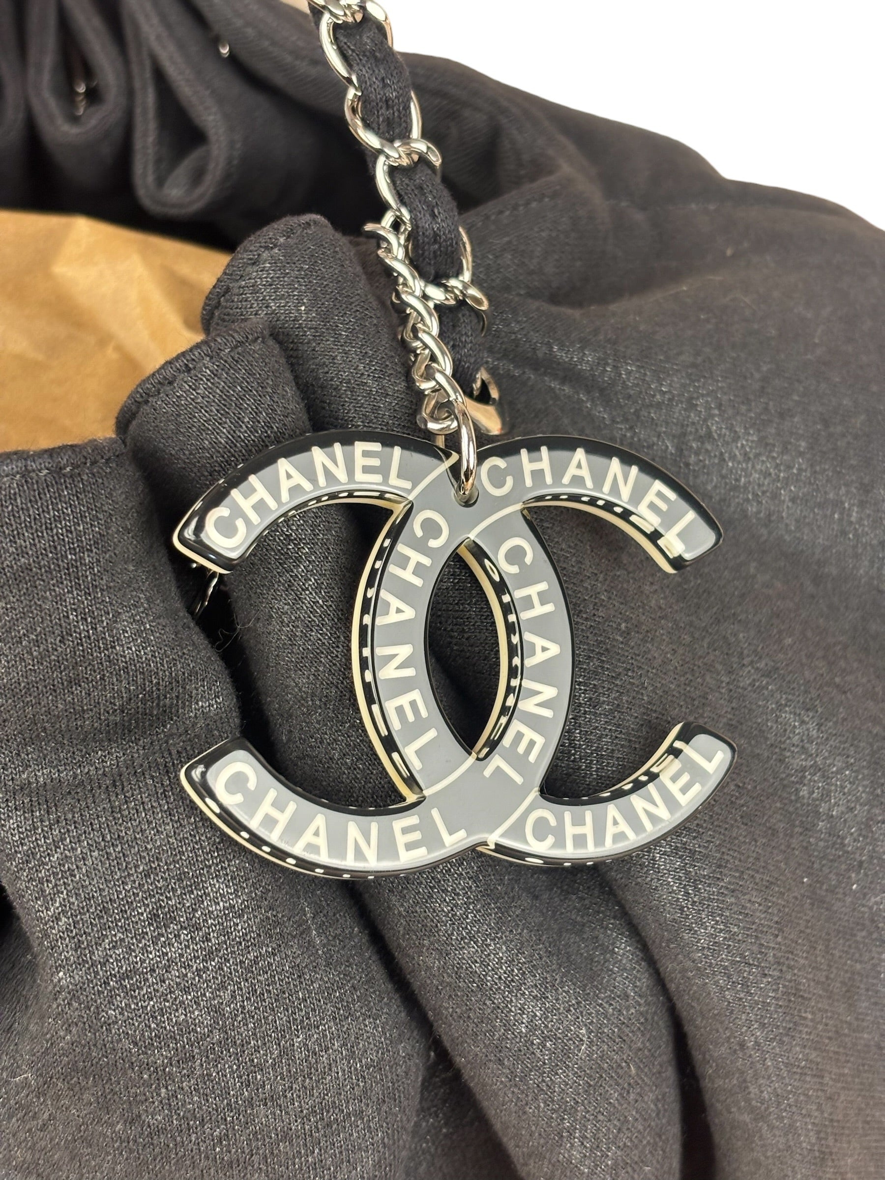 Chanel Black Melrose Cabas Hobo Bag - 1987