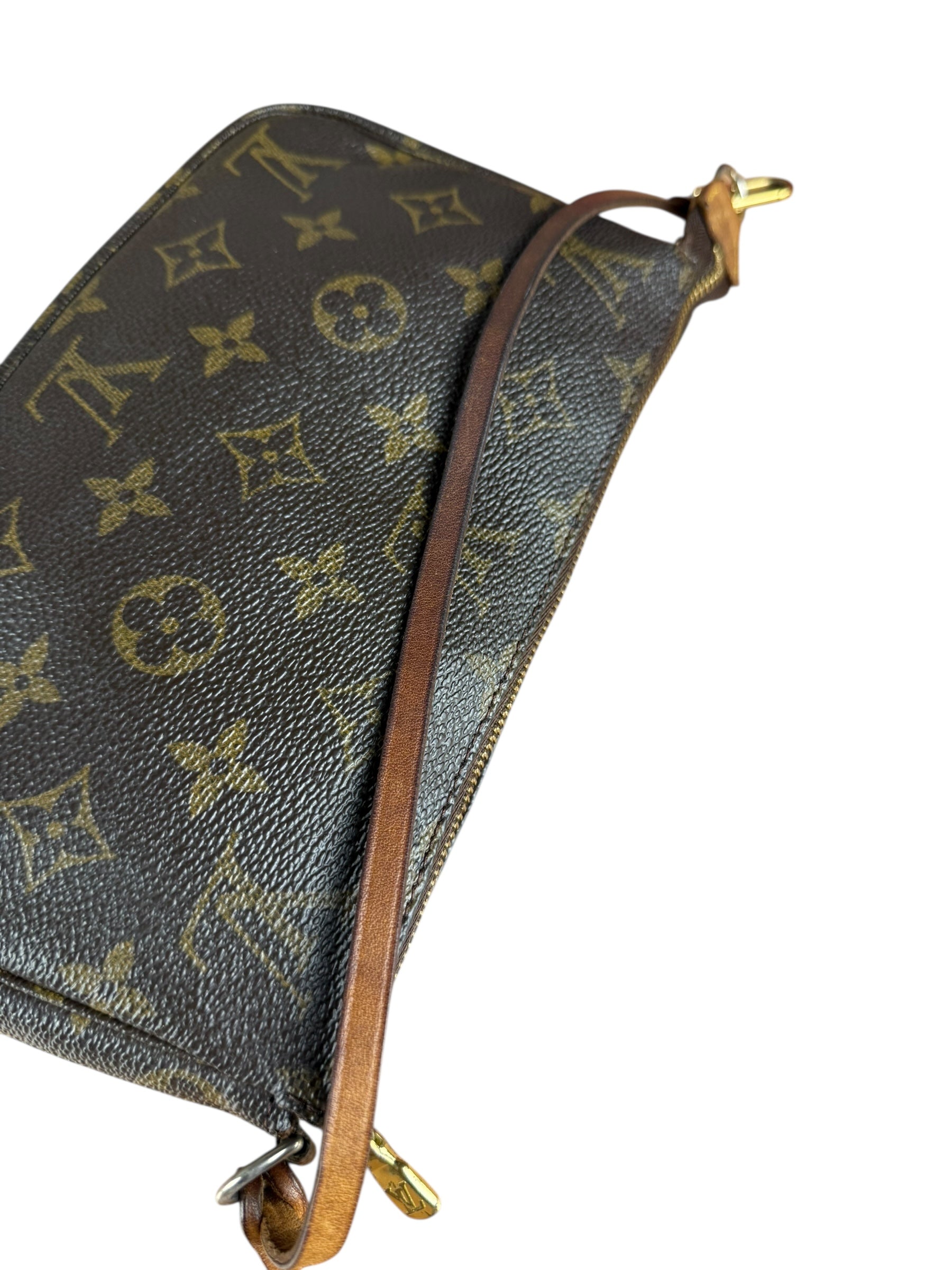 Louis Vuitton Monogram Pochette