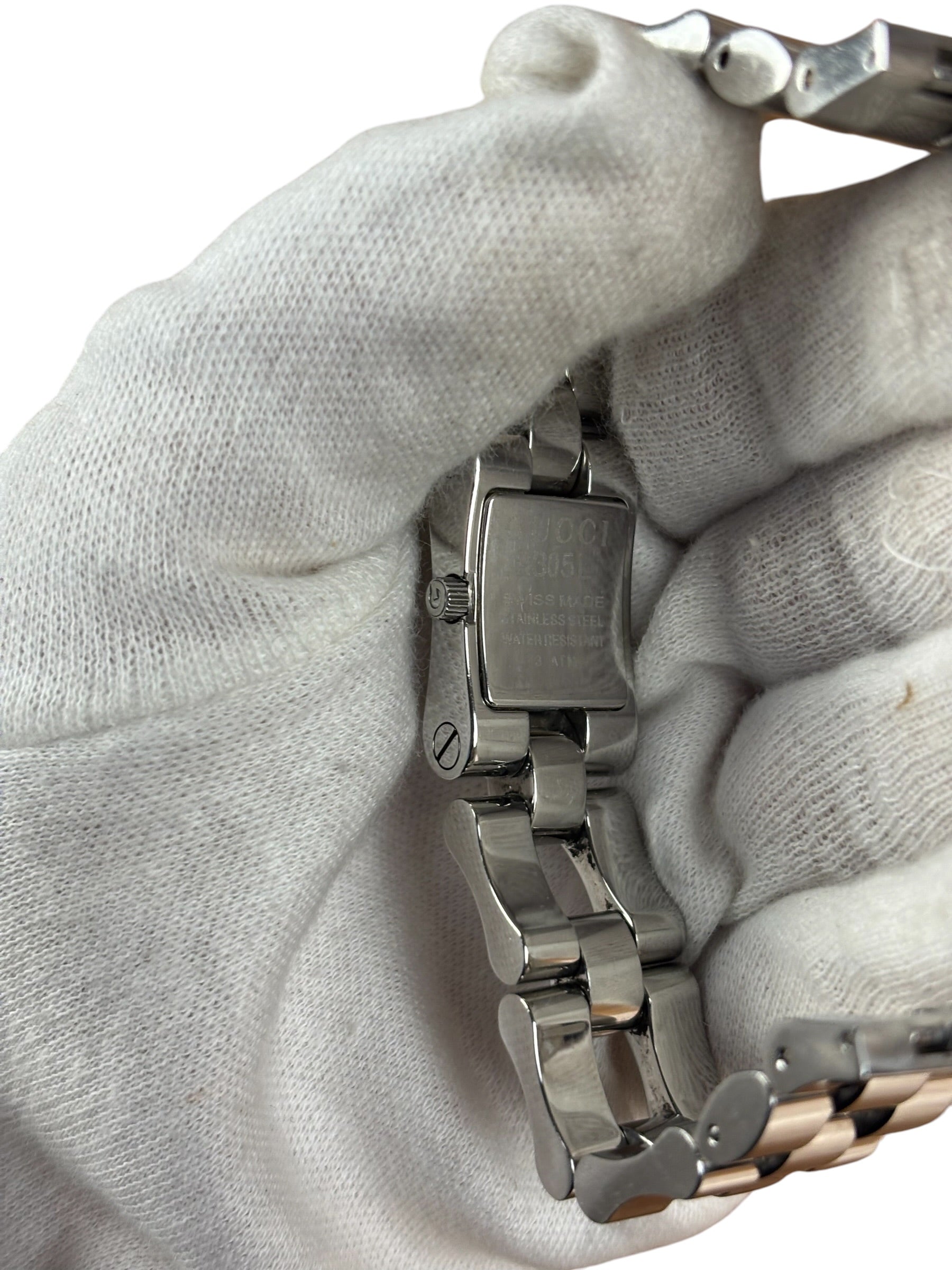 Gucci 2305L Black Dial Stainless Chain Band