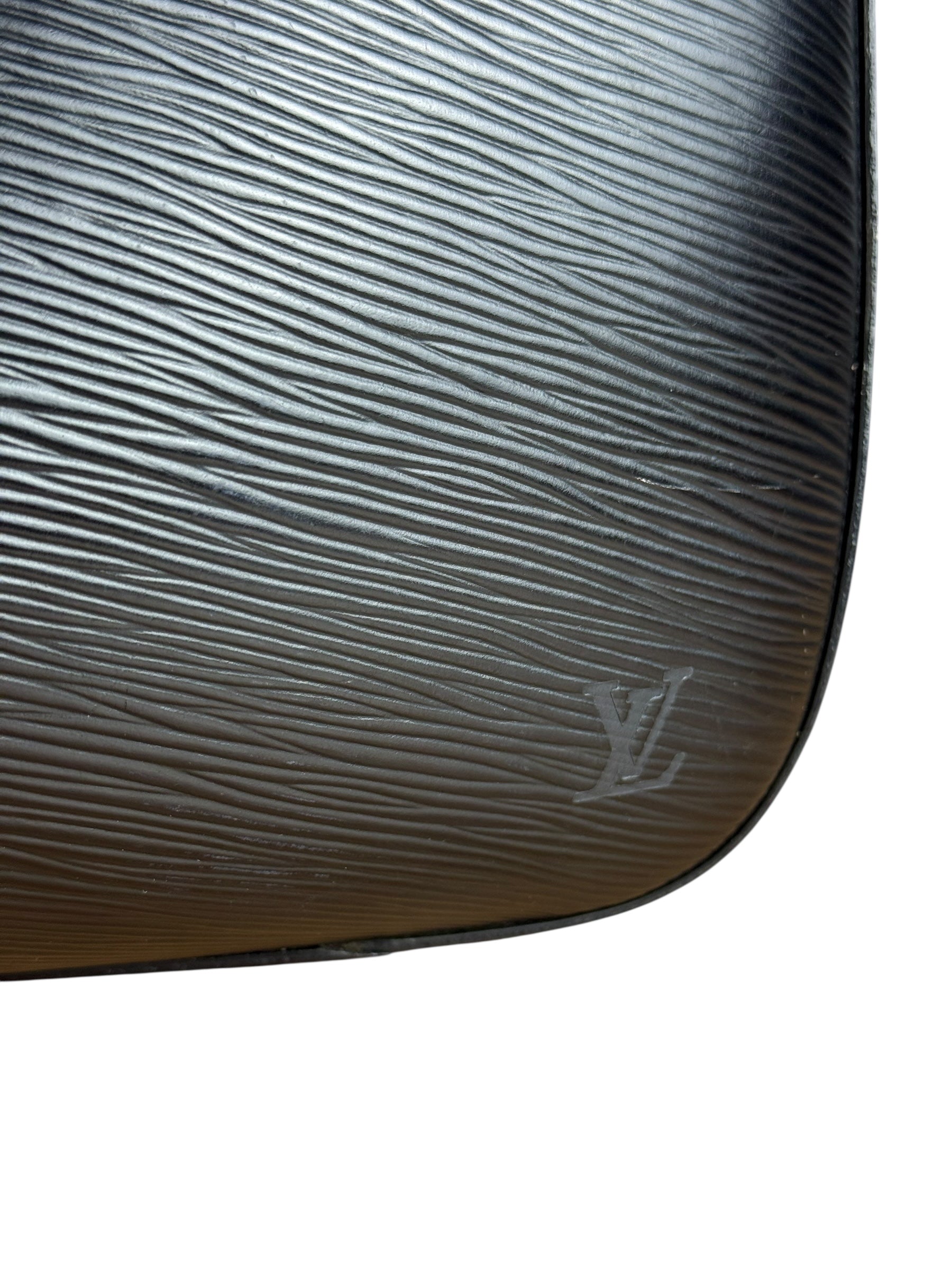 Louis Vuitton Black Epi Reverie Shoulder Bag