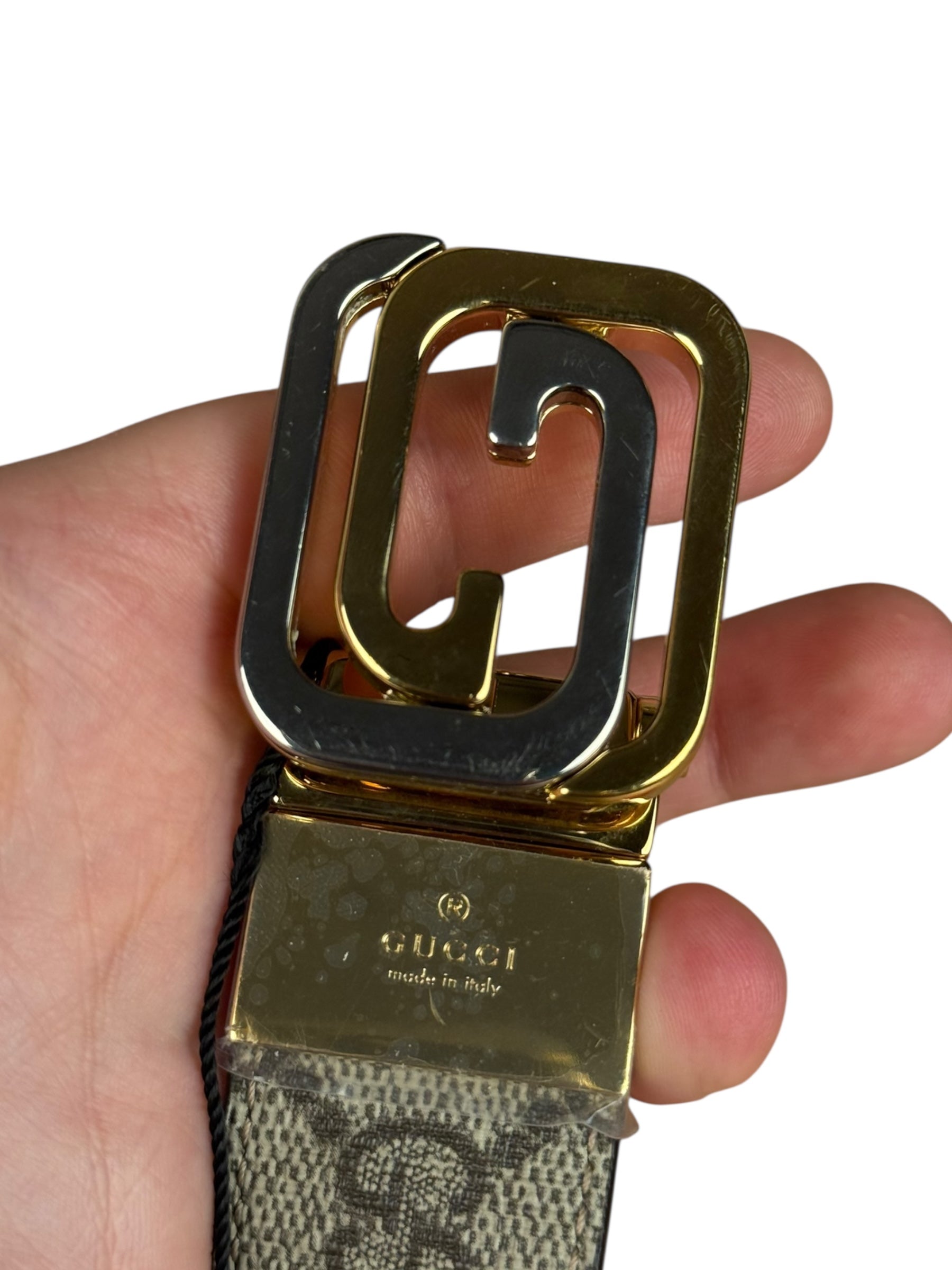 Gucci GG Buckle Belt Reversible Supreme