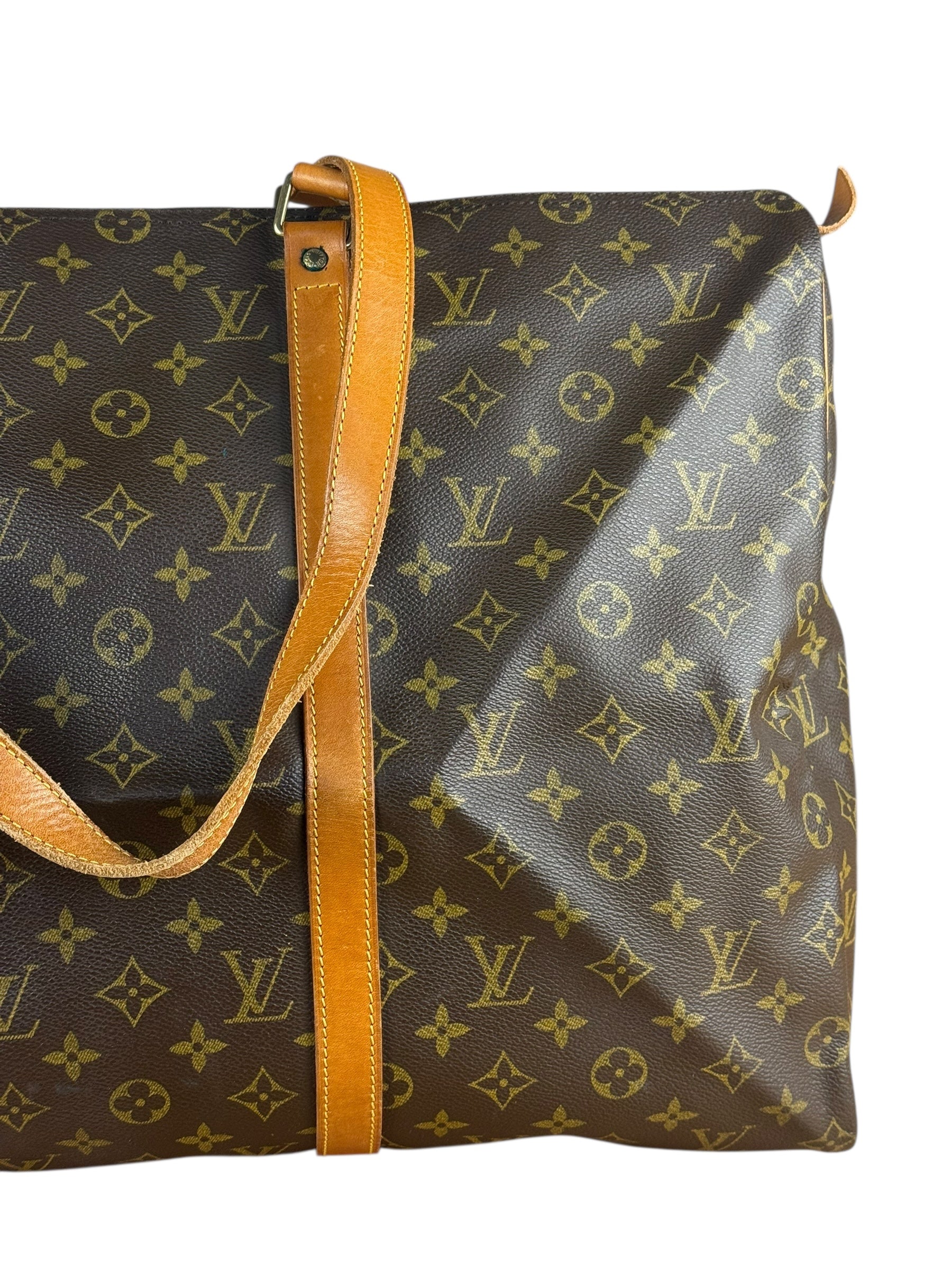Louis Vuitton Monogram Sac Souple 50
