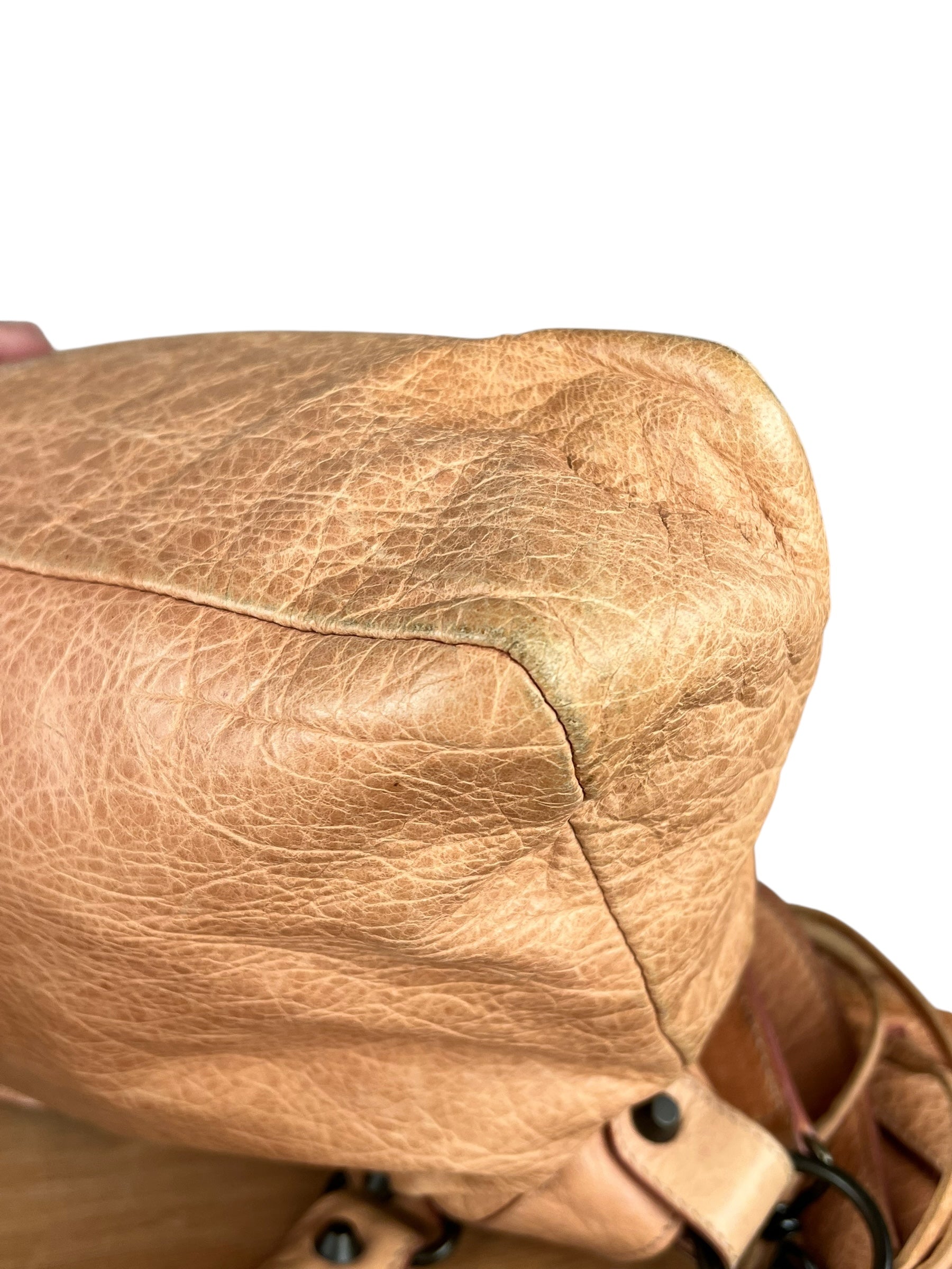 Balenciaga Classic Leather City Bag Light Salmon