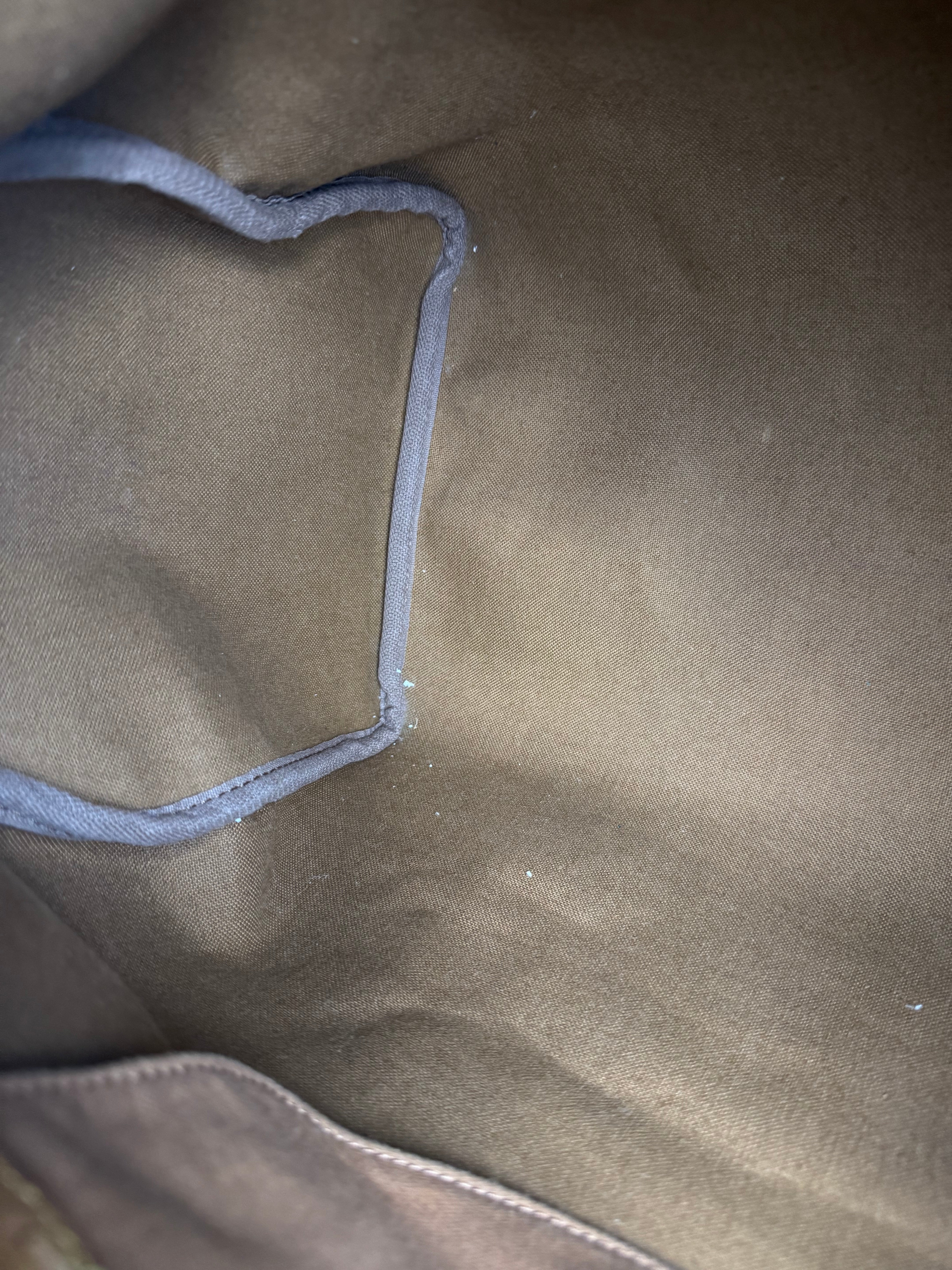 Louis Vuitton Monogram Speedy 35