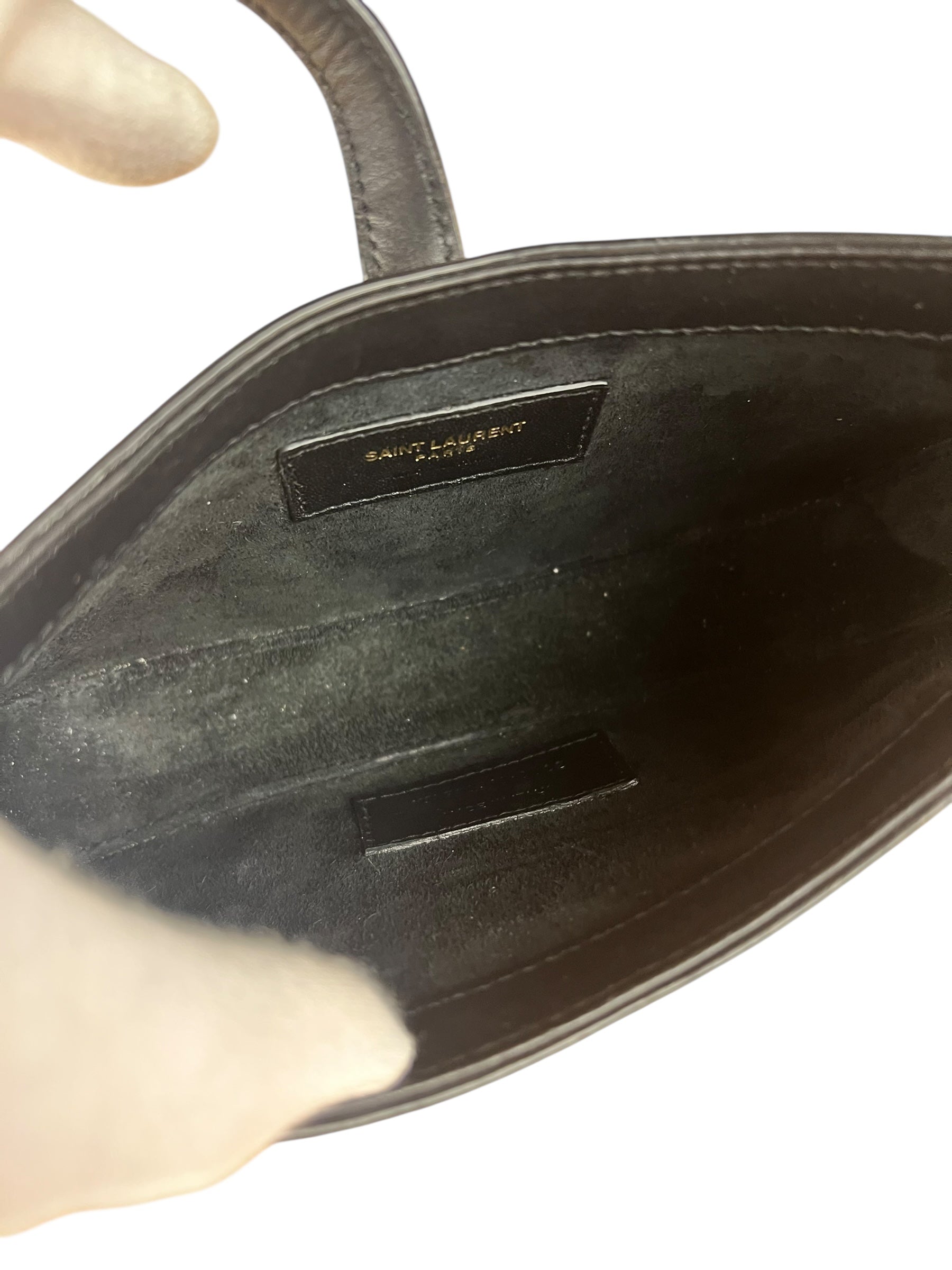 Saint Laurent Le 5 à 7 Smooth Leather Handbag Black