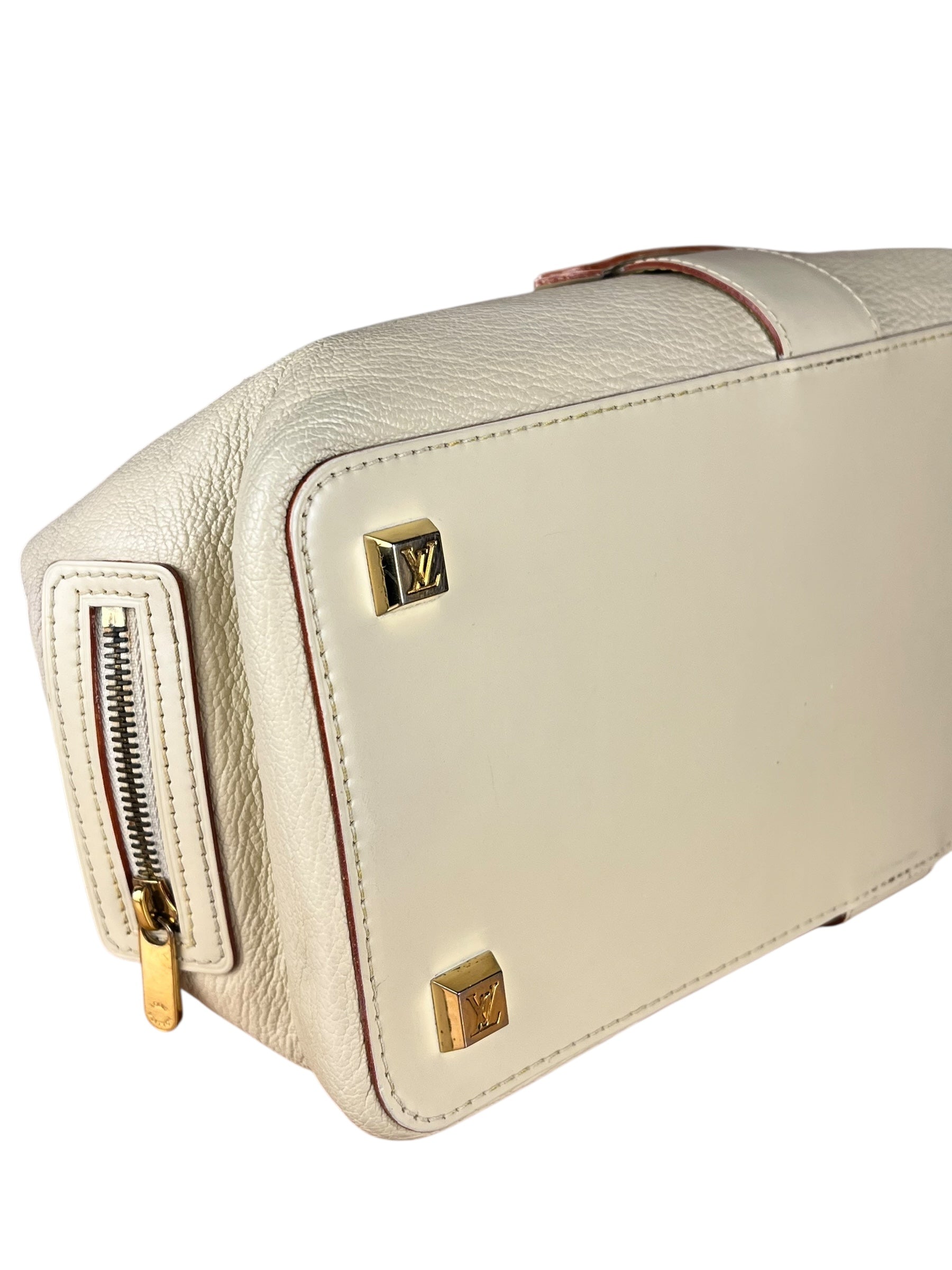 Louis Vuitton L'Lingenieux Suhali Leather