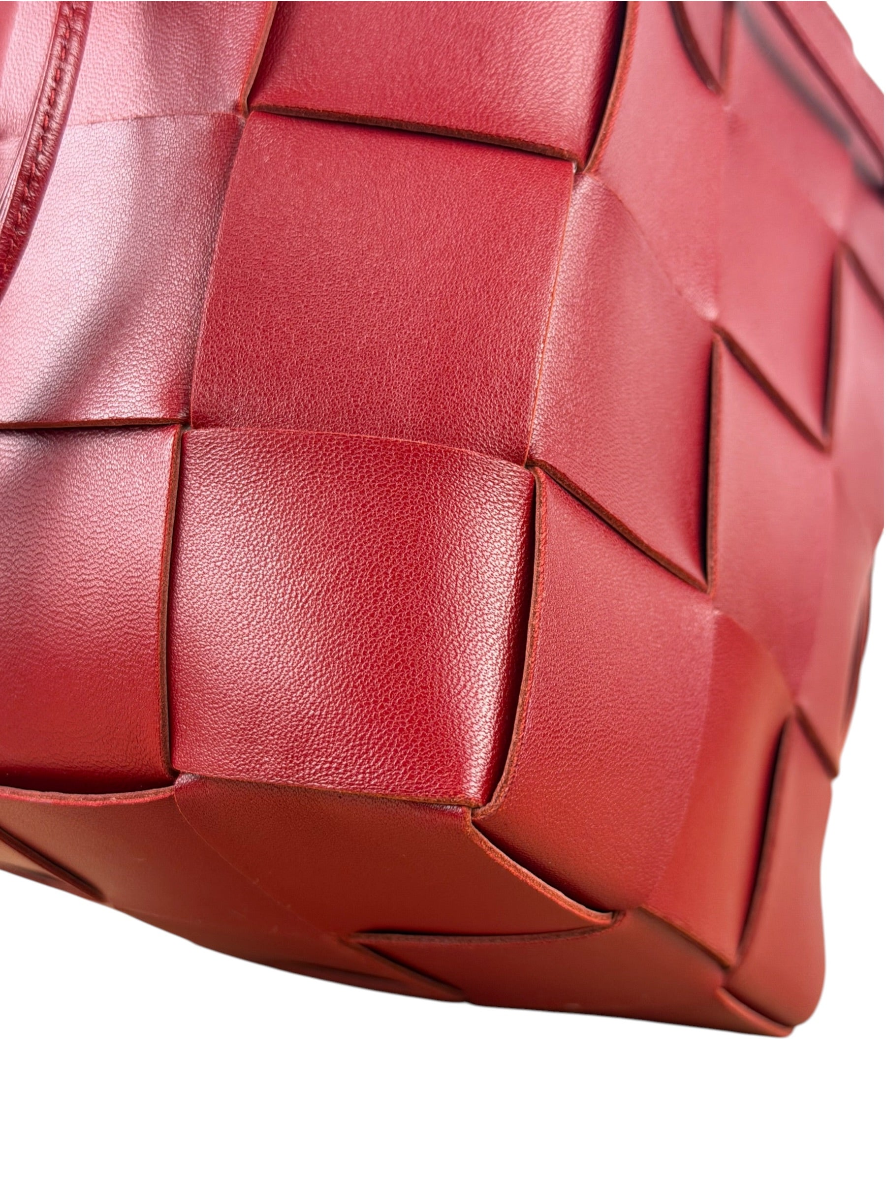 Bottega Veneta Red Leather Cassestte Maxi Intrecciato Bucket Bag