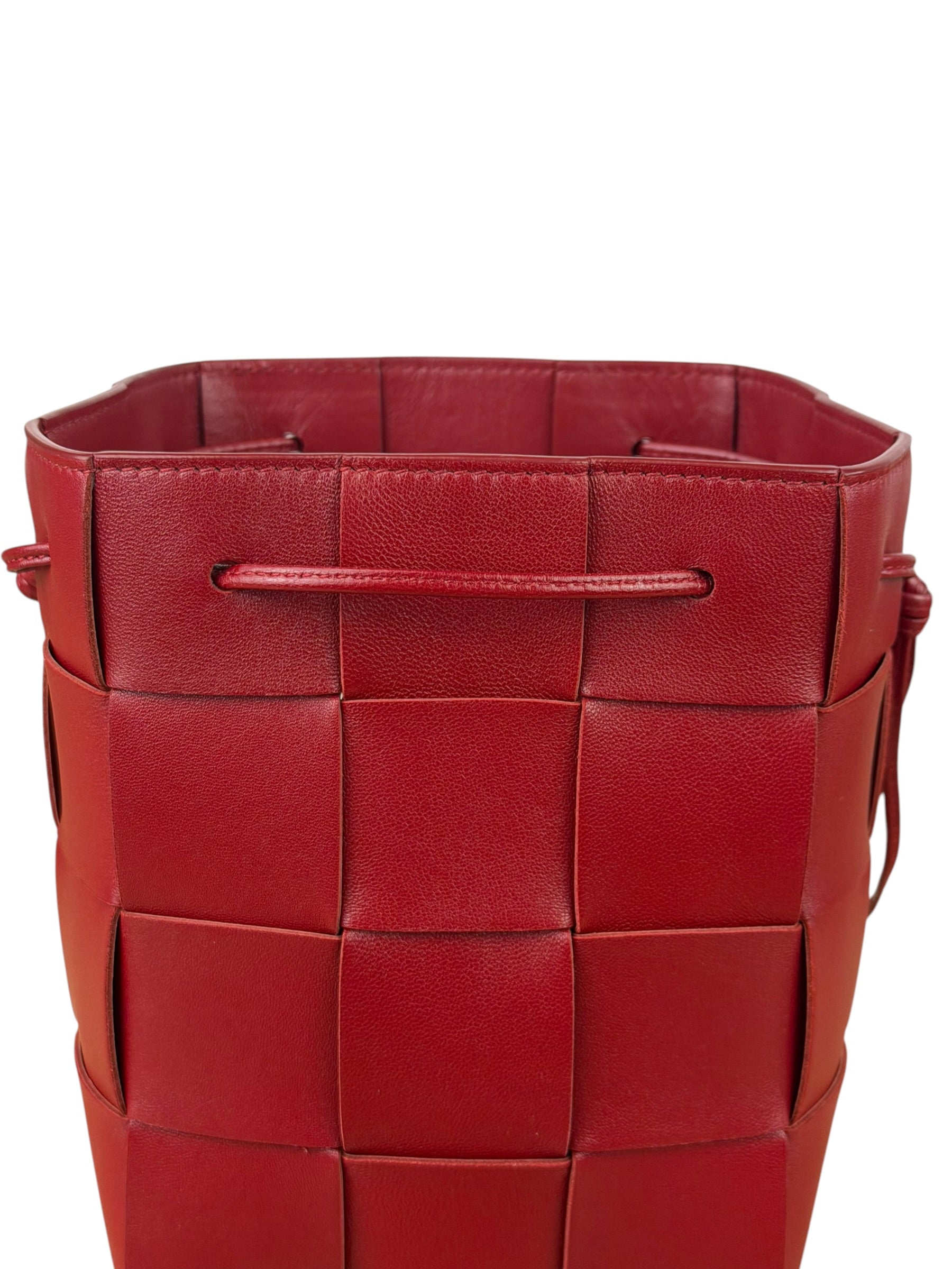 Bottega Veneta Red Leather Cassestte Maxi Intrecciato Bucket Bag