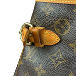 Louis Vuitton Leather Batignolles Horizontal Canvas Monogram Tote Bag