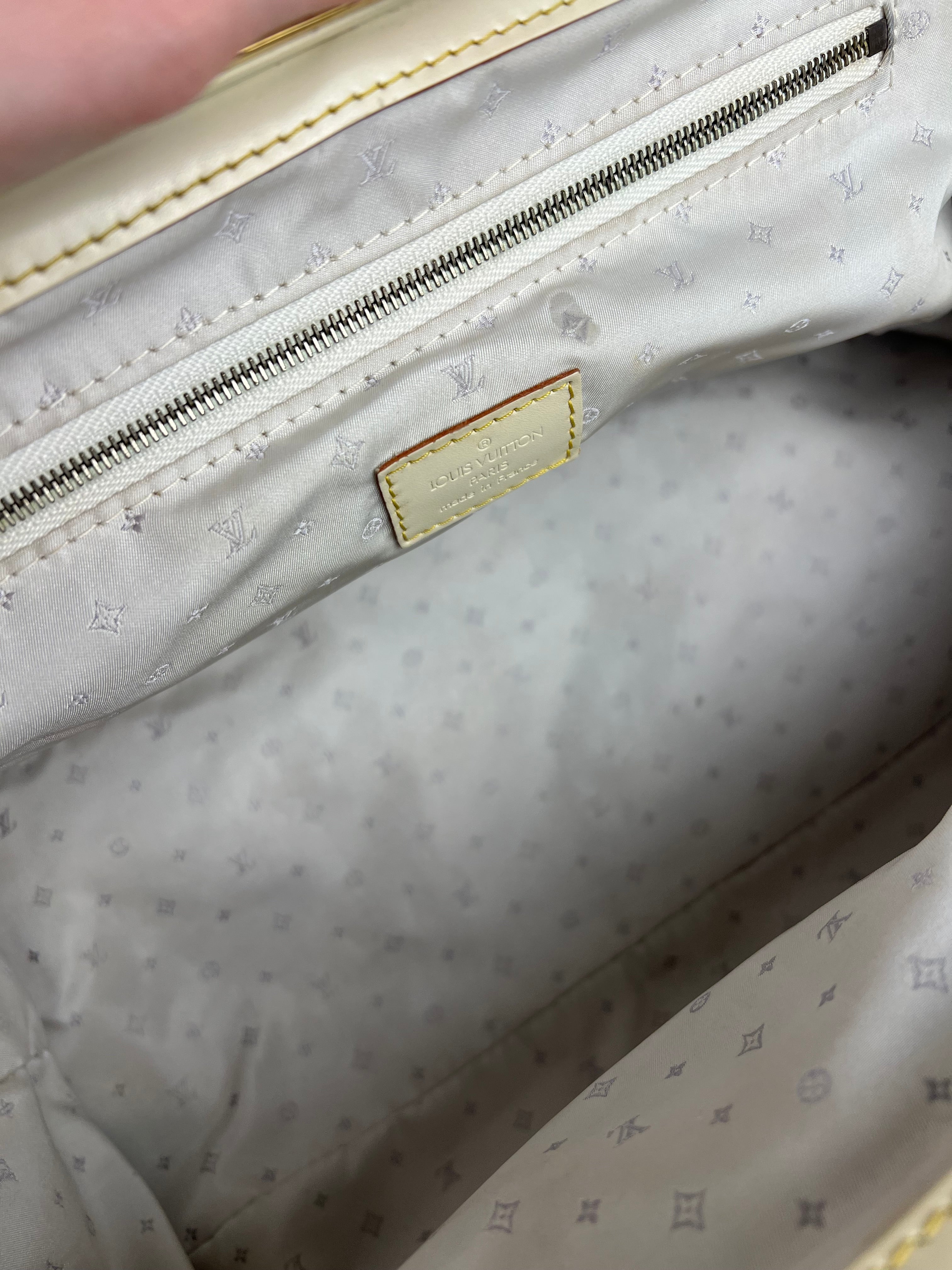 Louis Vuitton L'Lingenieux Suhali Leather