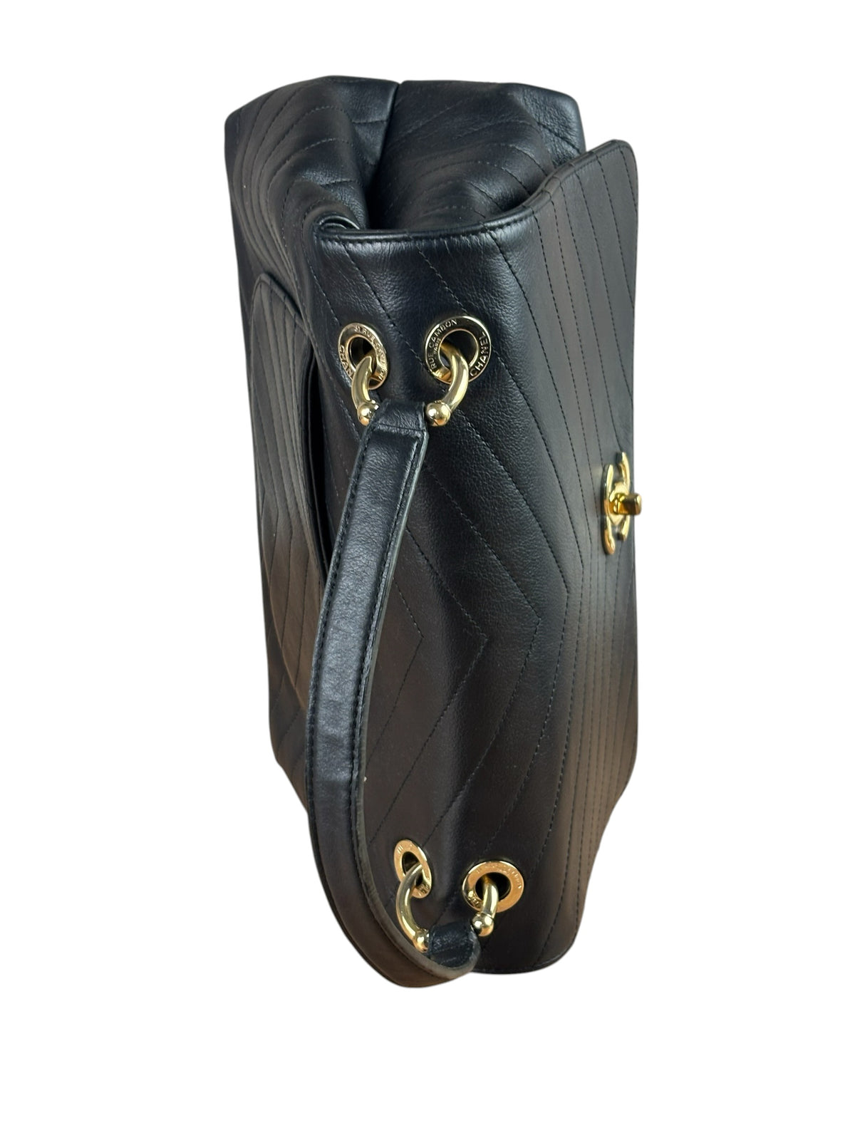 Chanel Grained Calfskin Chevron Stitch Chic Medium Top Handle Bag