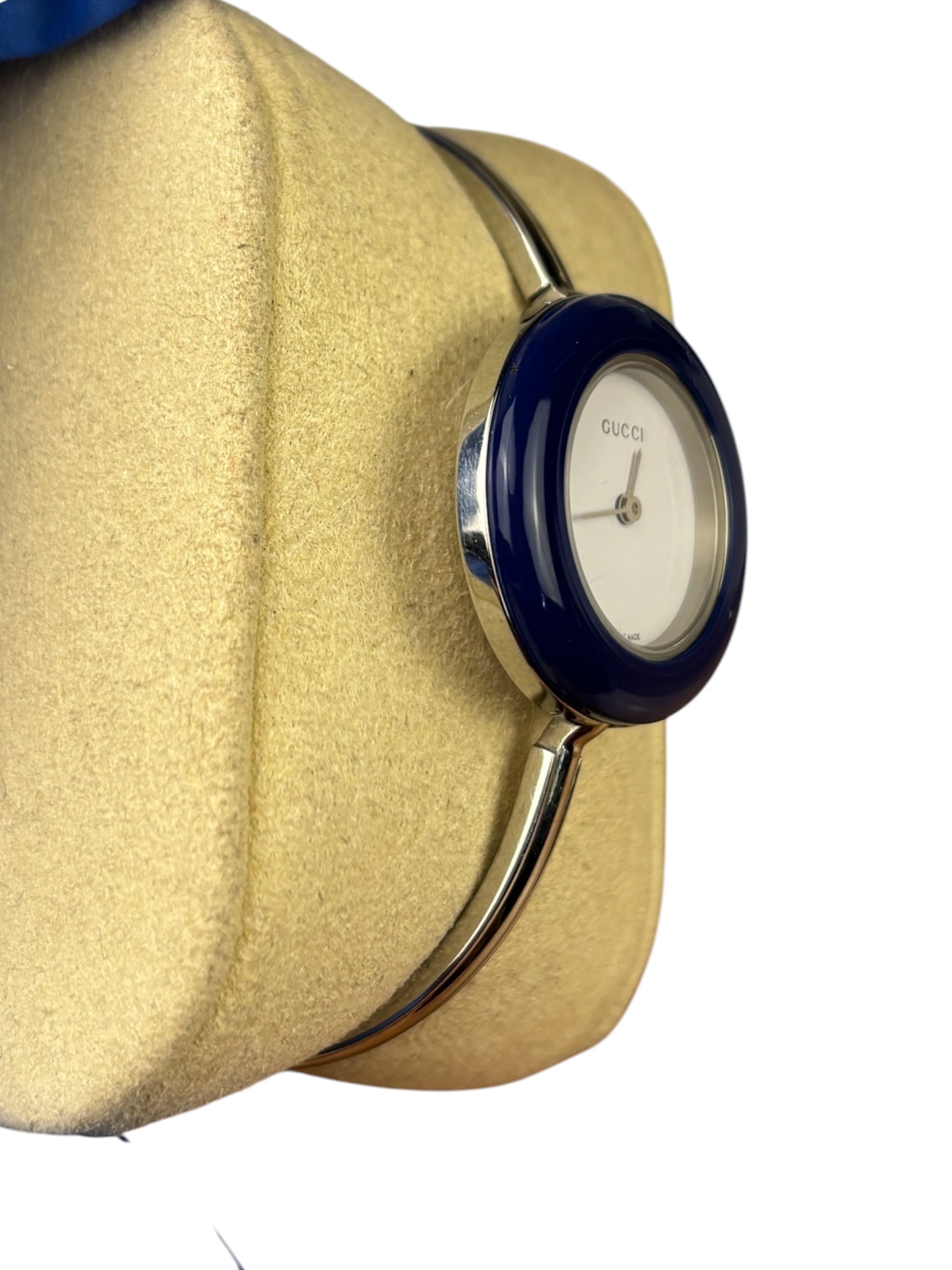 Gucci Interchangeable Stainless Steel Bezel Watch