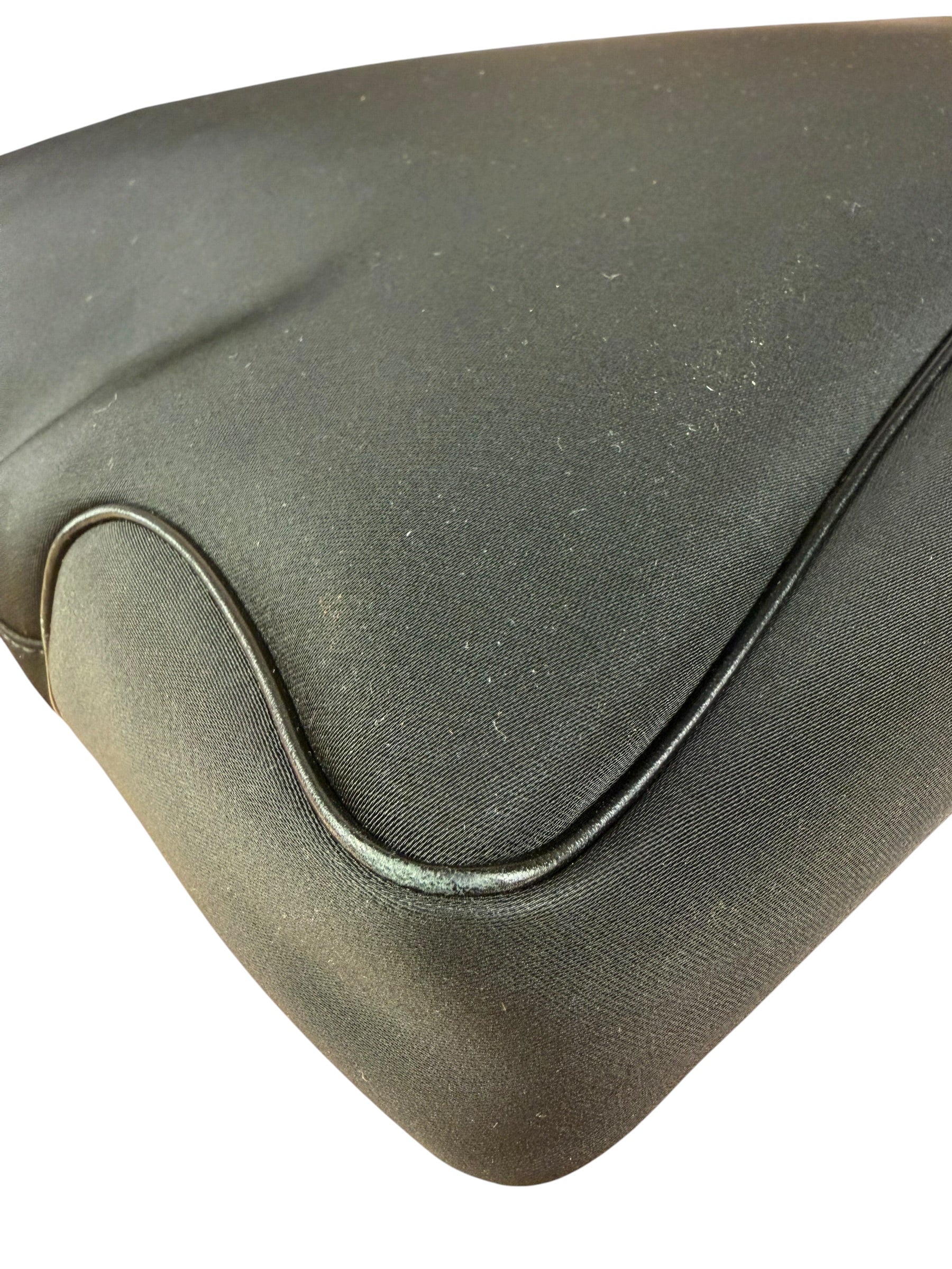 Ferragamo Vintage Black Leather Lined Shoulder Tote