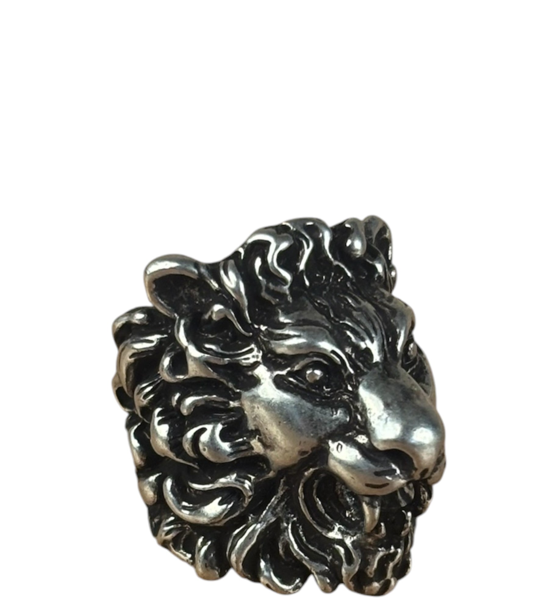 Gucci Silver Cocktail Lion Head Motif Ring