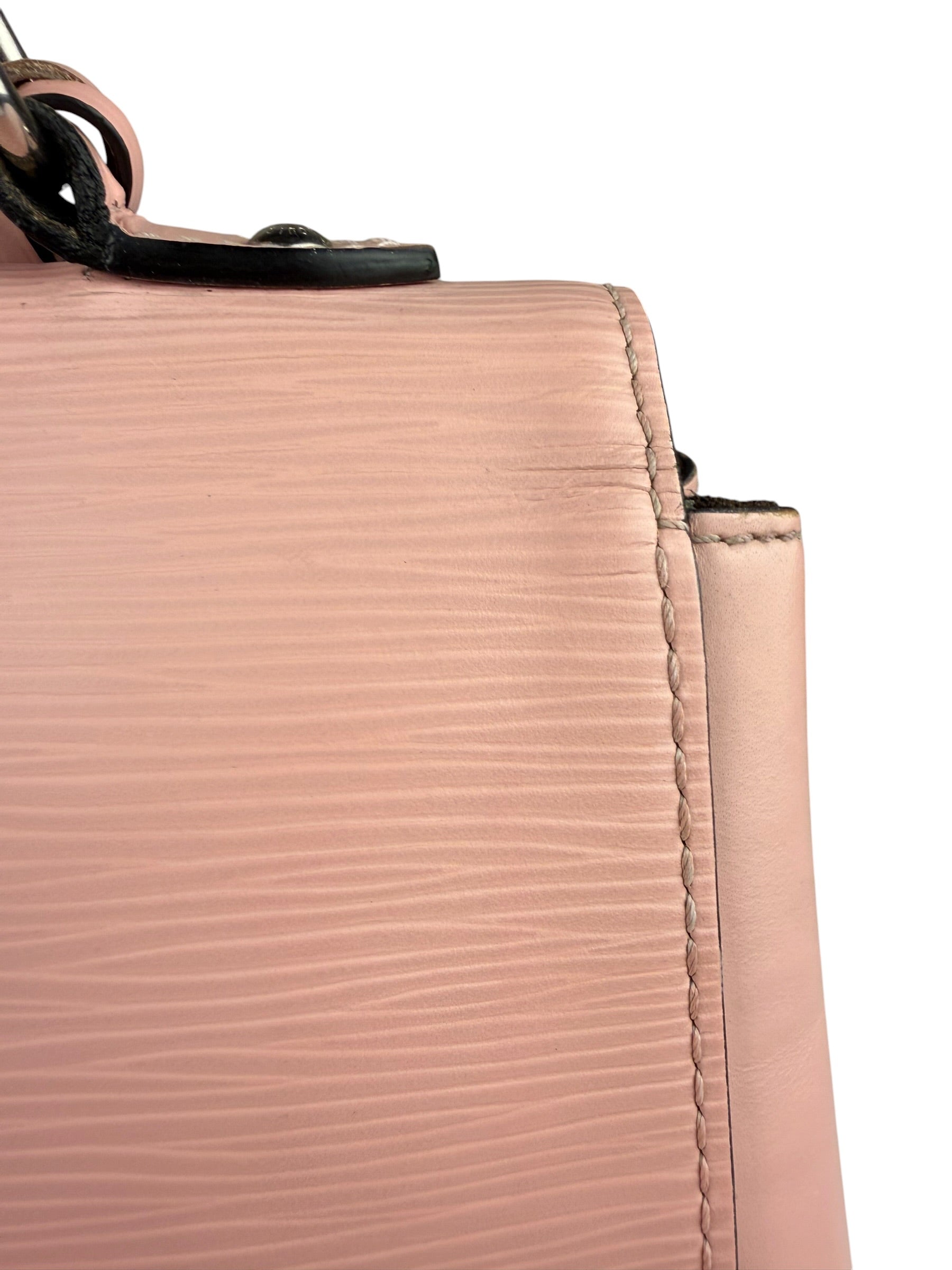 Louis Vuitton Nude Pink Epi Leather Cluny Rose Ballerine Hand Bag