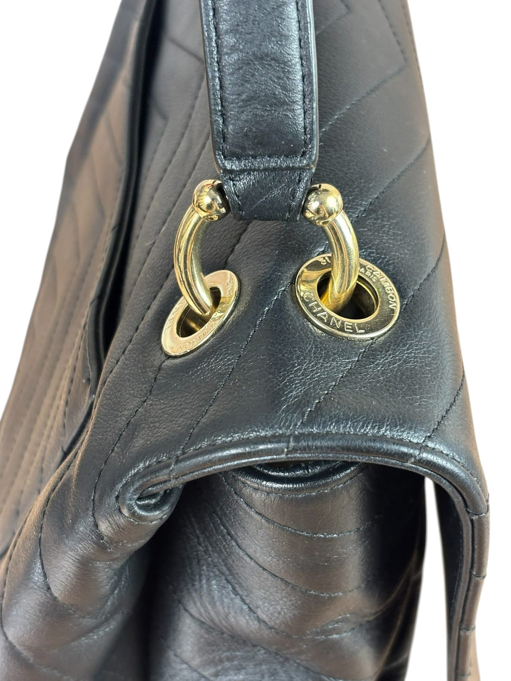 Chanel Grained Calfskin Chevron Stitch Chic Medium Top Handle Bag