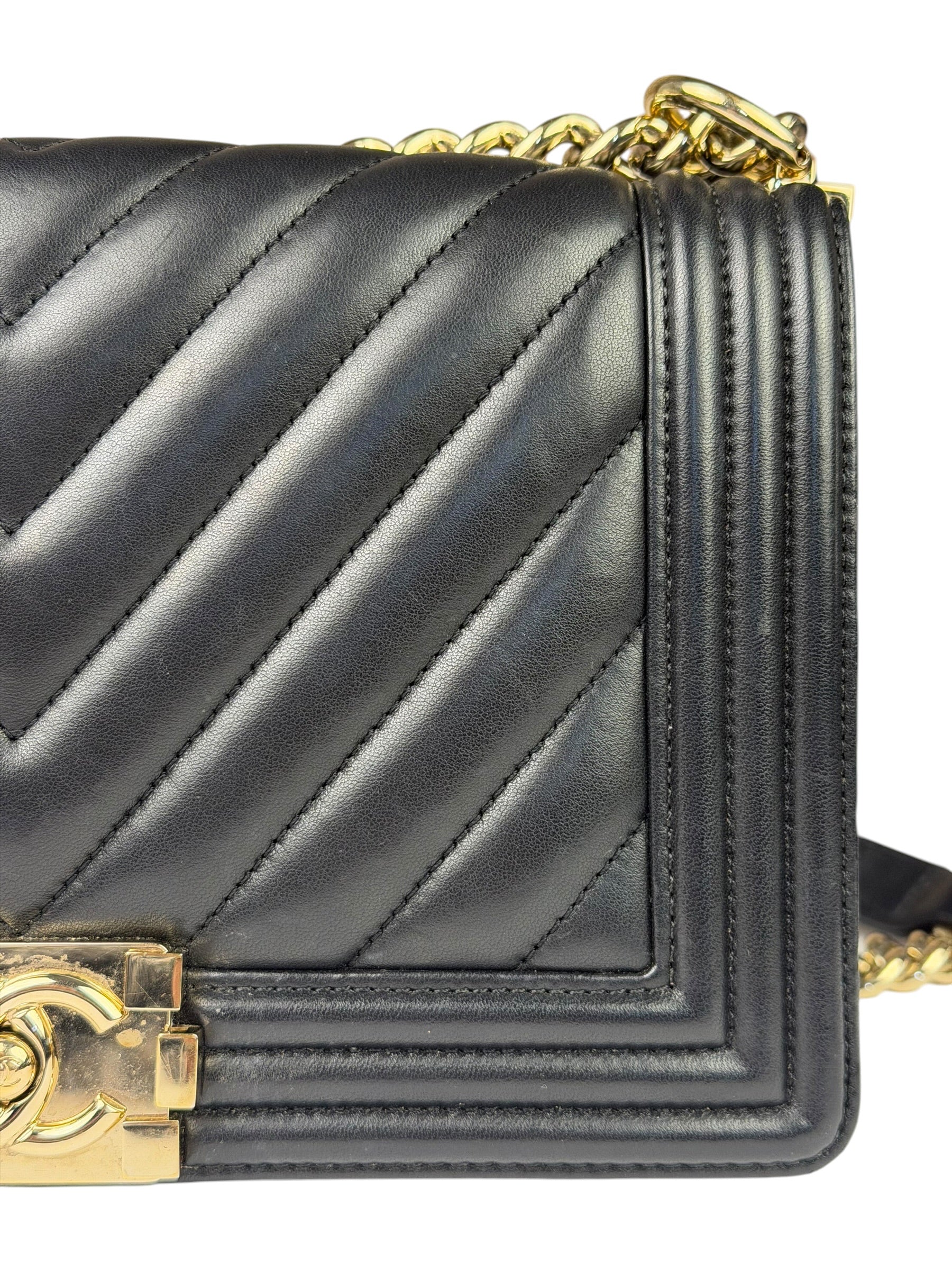 Chanel Black Chevron Leather Boy Medium Flap Bag 2017