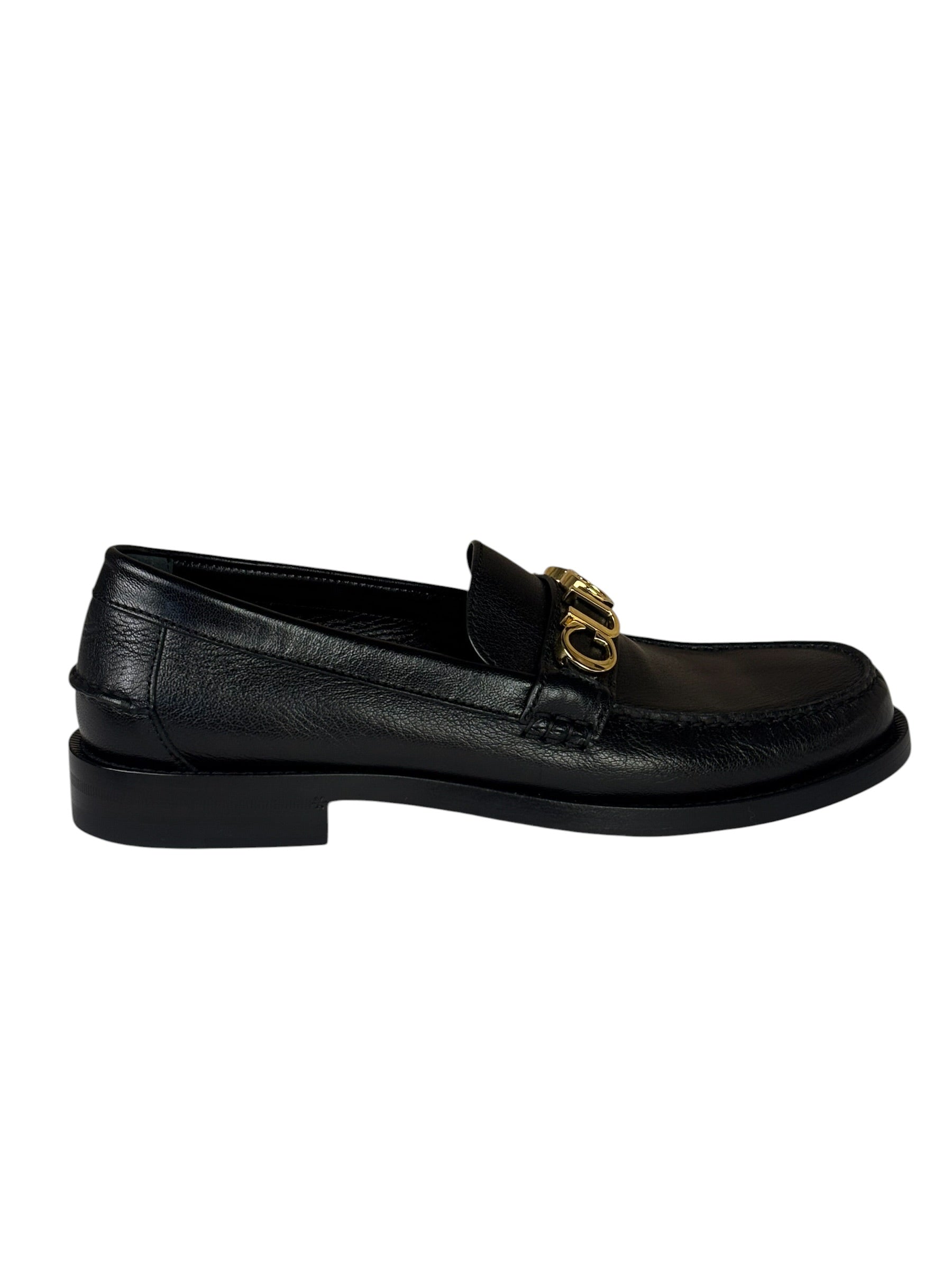 Gucci Black Leather Plaque Loafers