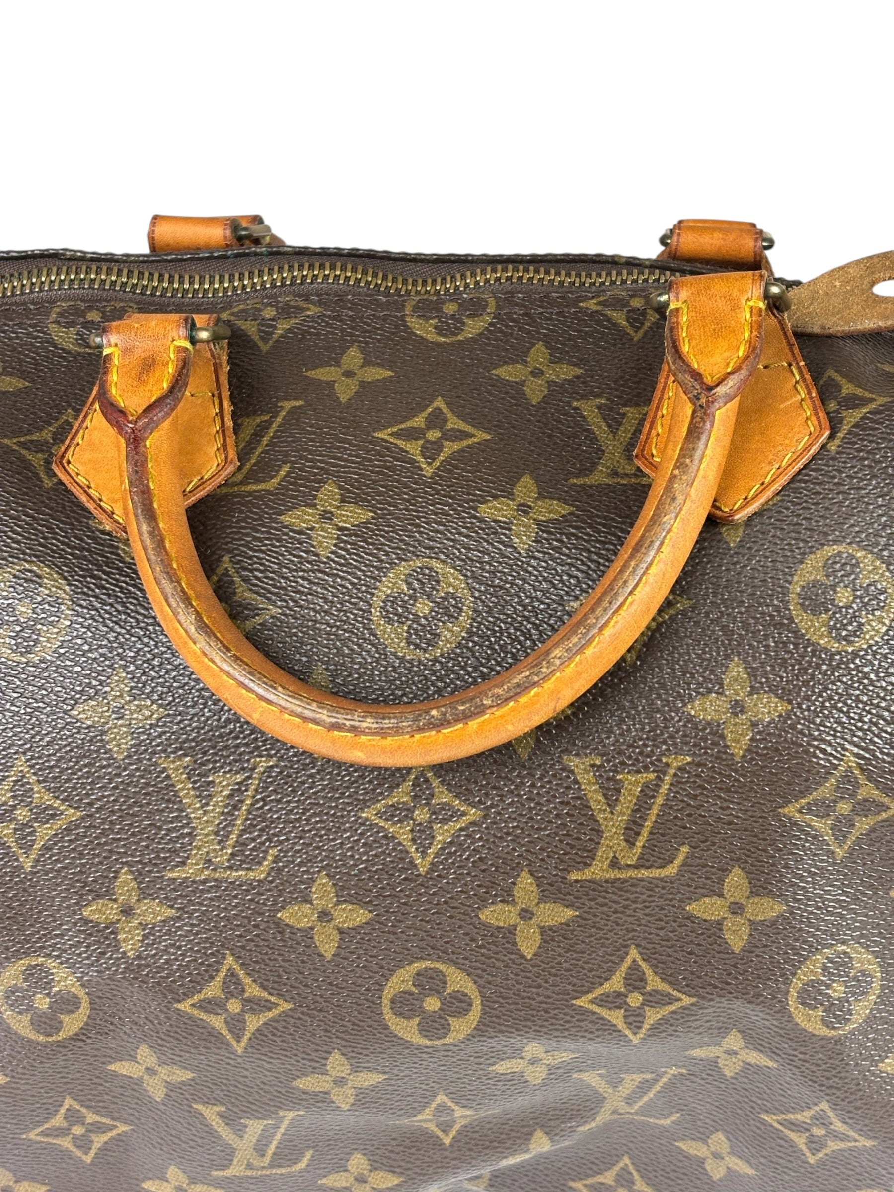 Louis Vuitton Monogram Speedy 35