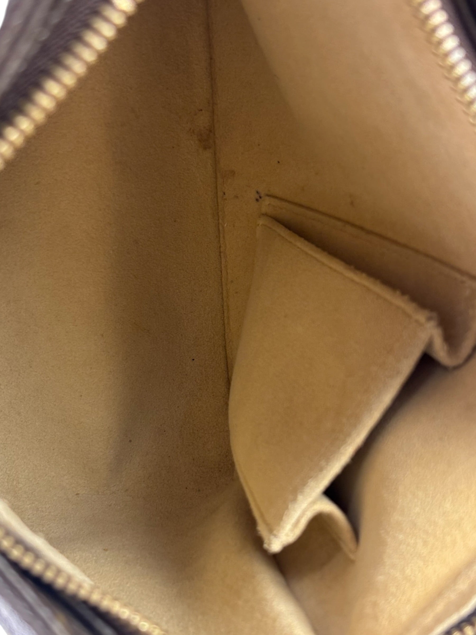 Louis Vuitton Monogram Looping Shoulder Bag MM