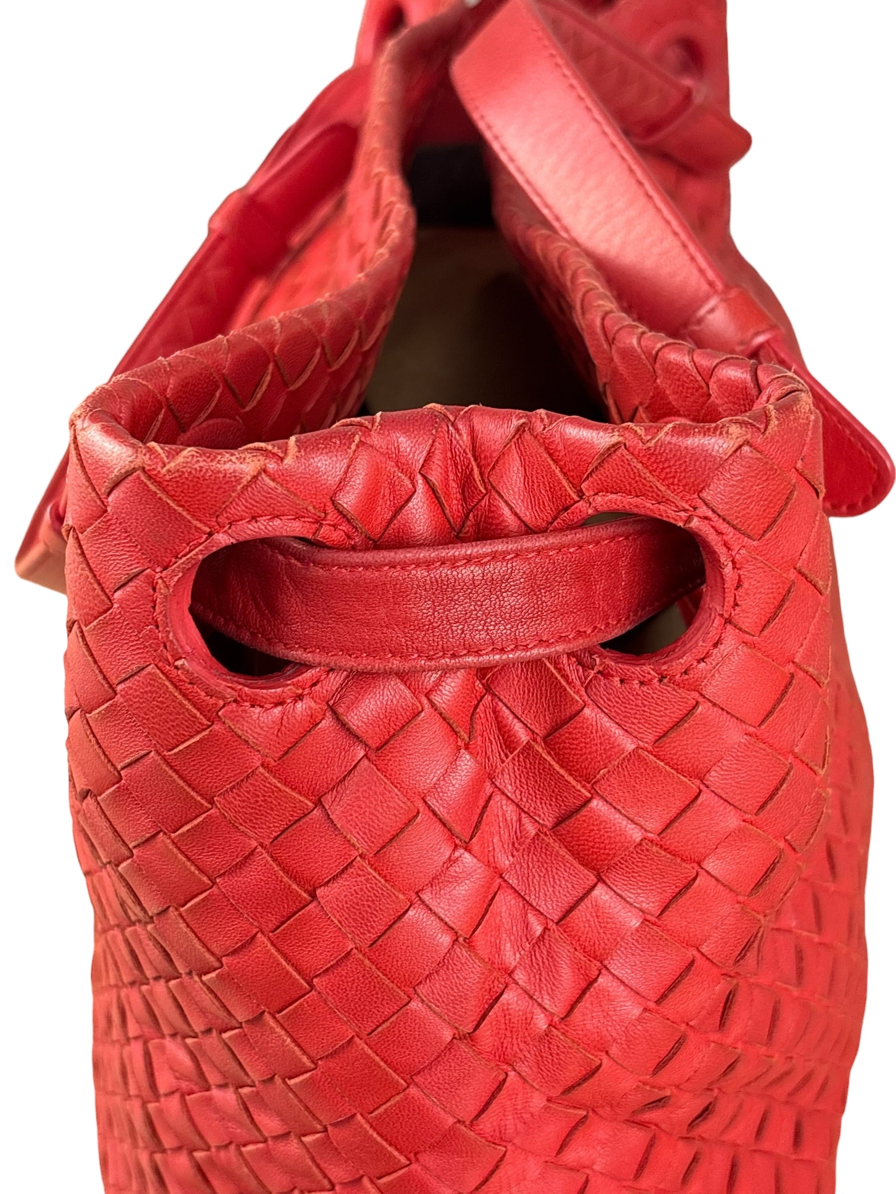 Bottega Veneta Red Leather Intrecciato Garda Woven Hobo Bag