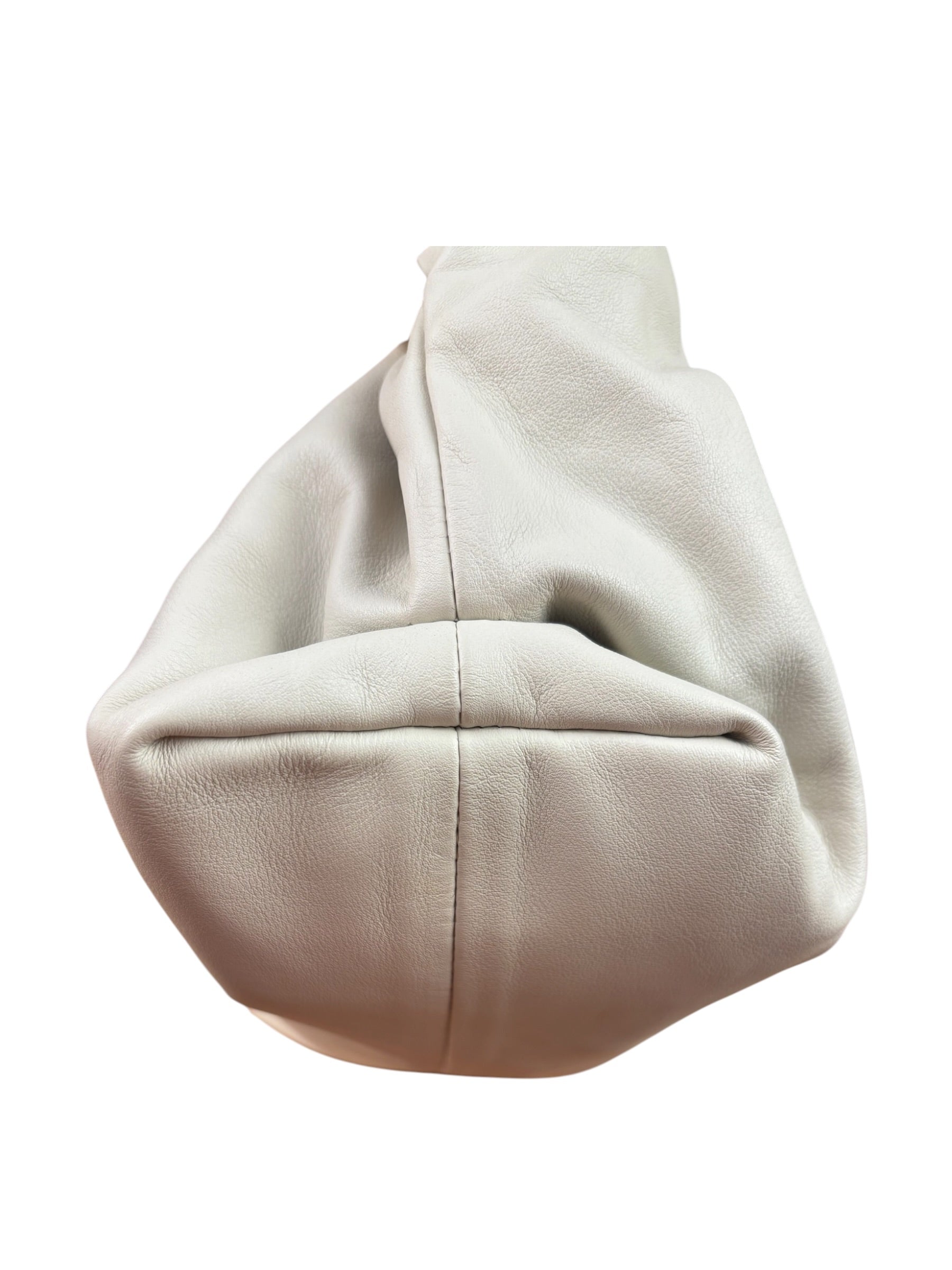 Bottega Veneta Cream Leather The Chain Pouch